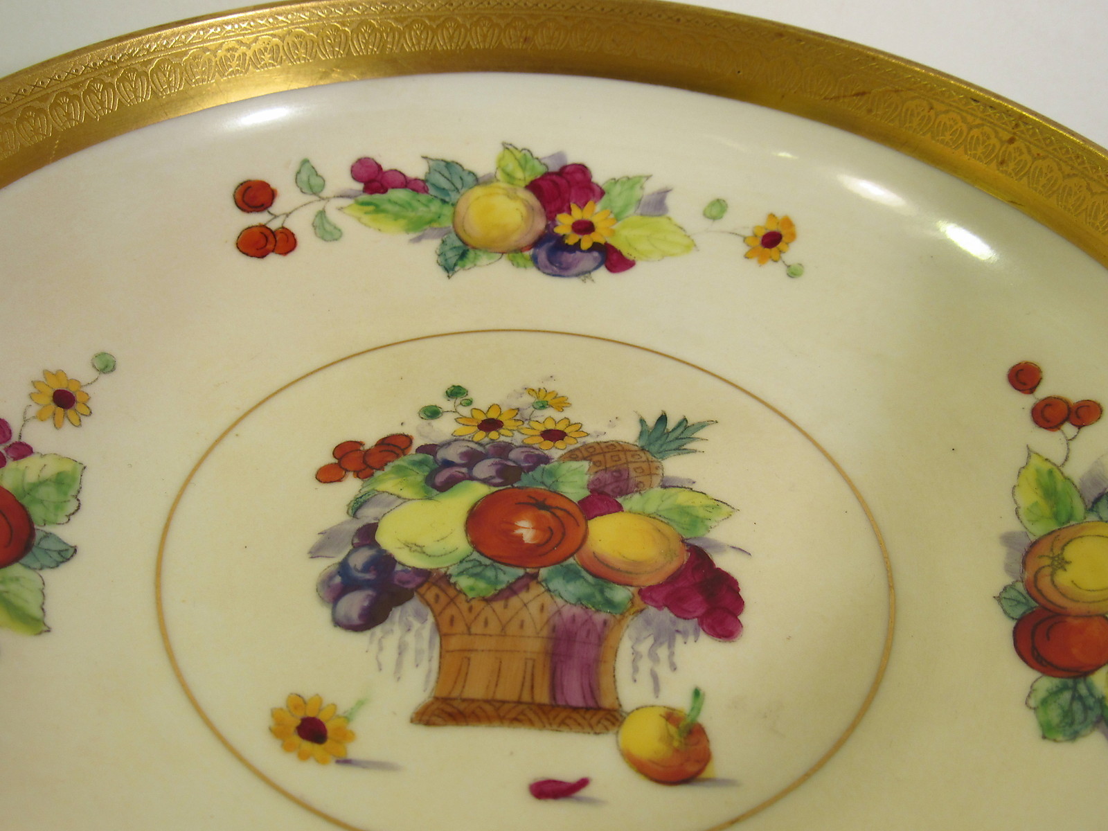 PICKARD HAND PAINTED PORCELAIN 1919-1922 – “FRUIT BASKET” HANDLED DISH / BOWL
