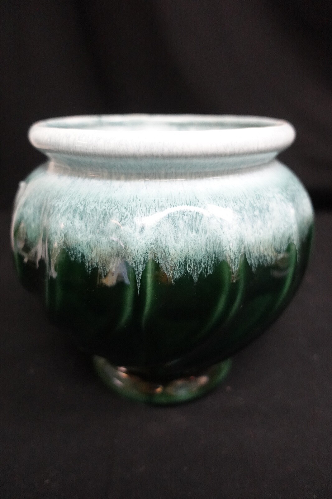 Swirl Art Pottery Urn or Vase #803 USA