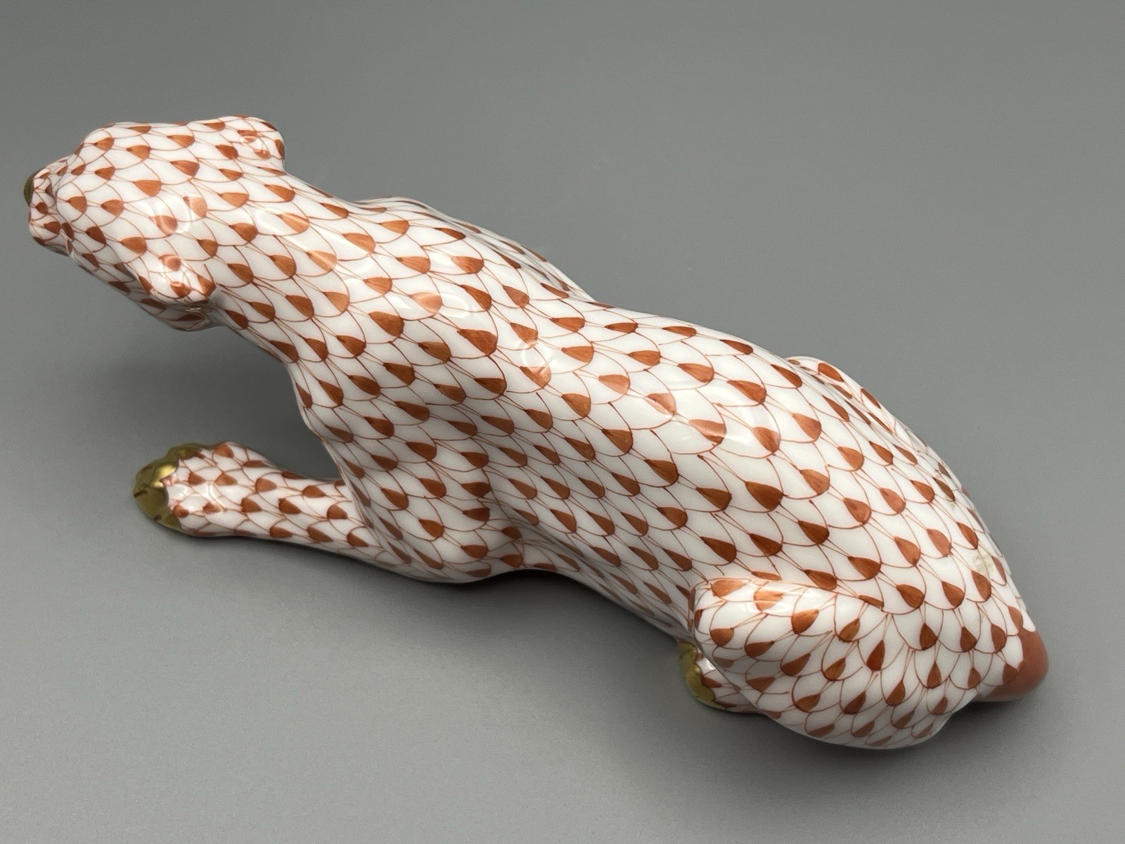 Herend Figurine – Panther / Big Cat – Rust Fishnet ($ 1045)