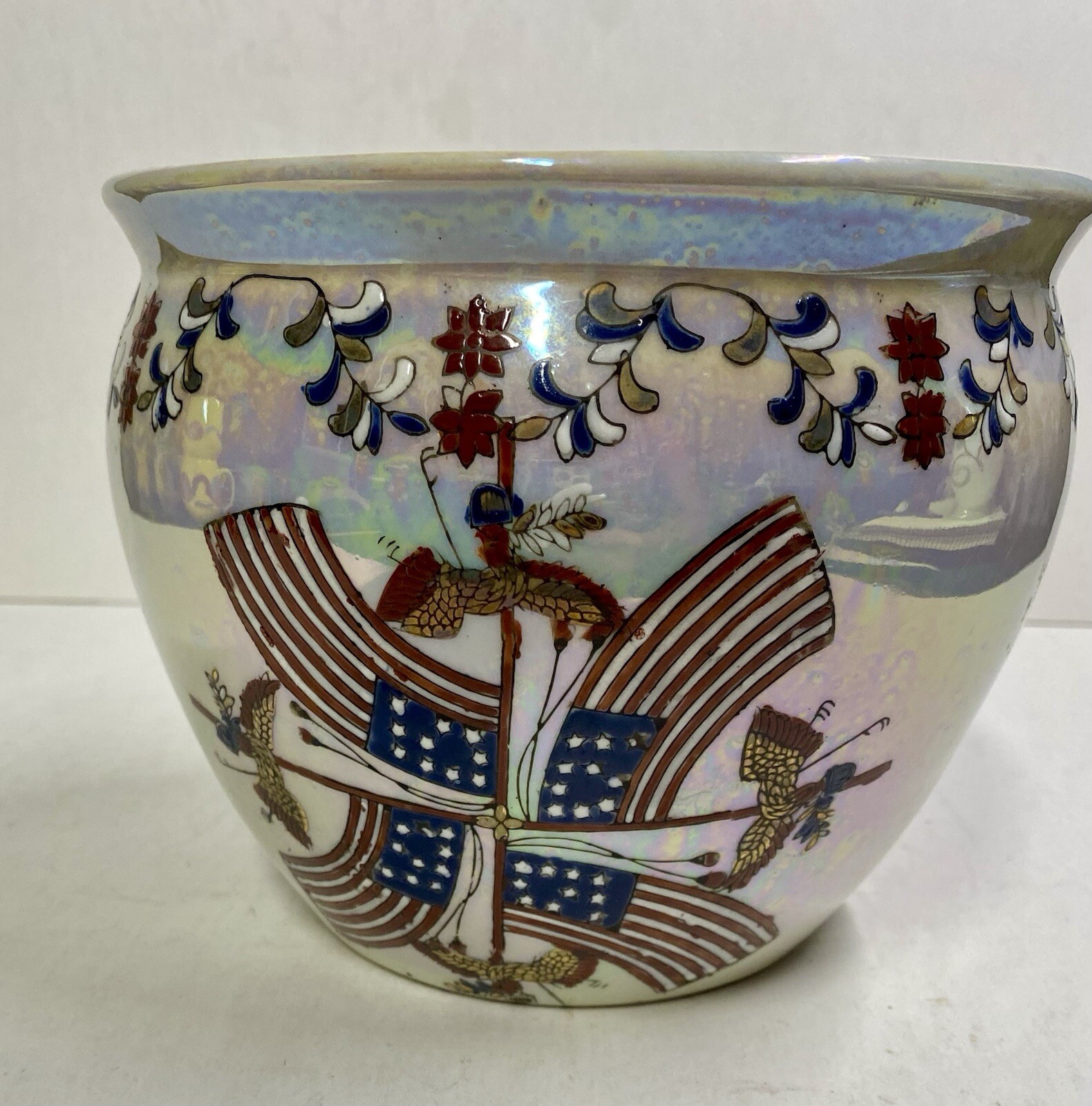 Vintage Hand Painted Patriotic Eagle & Flag Opalescent 5.0 Vase Planter Pottery