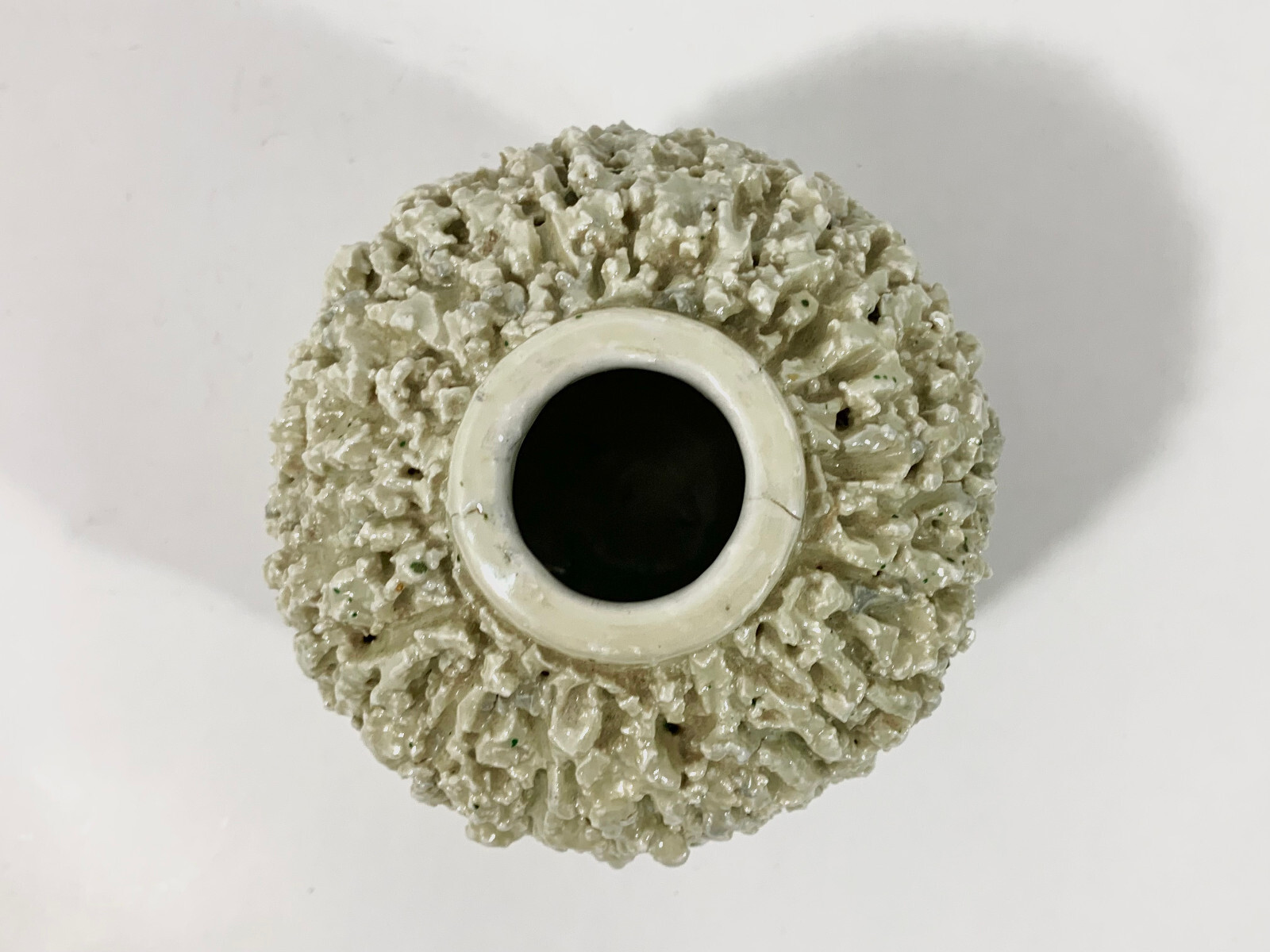 Rorstrand Gunnar Nylund Chamotte Hedgehog Vase 16 cm