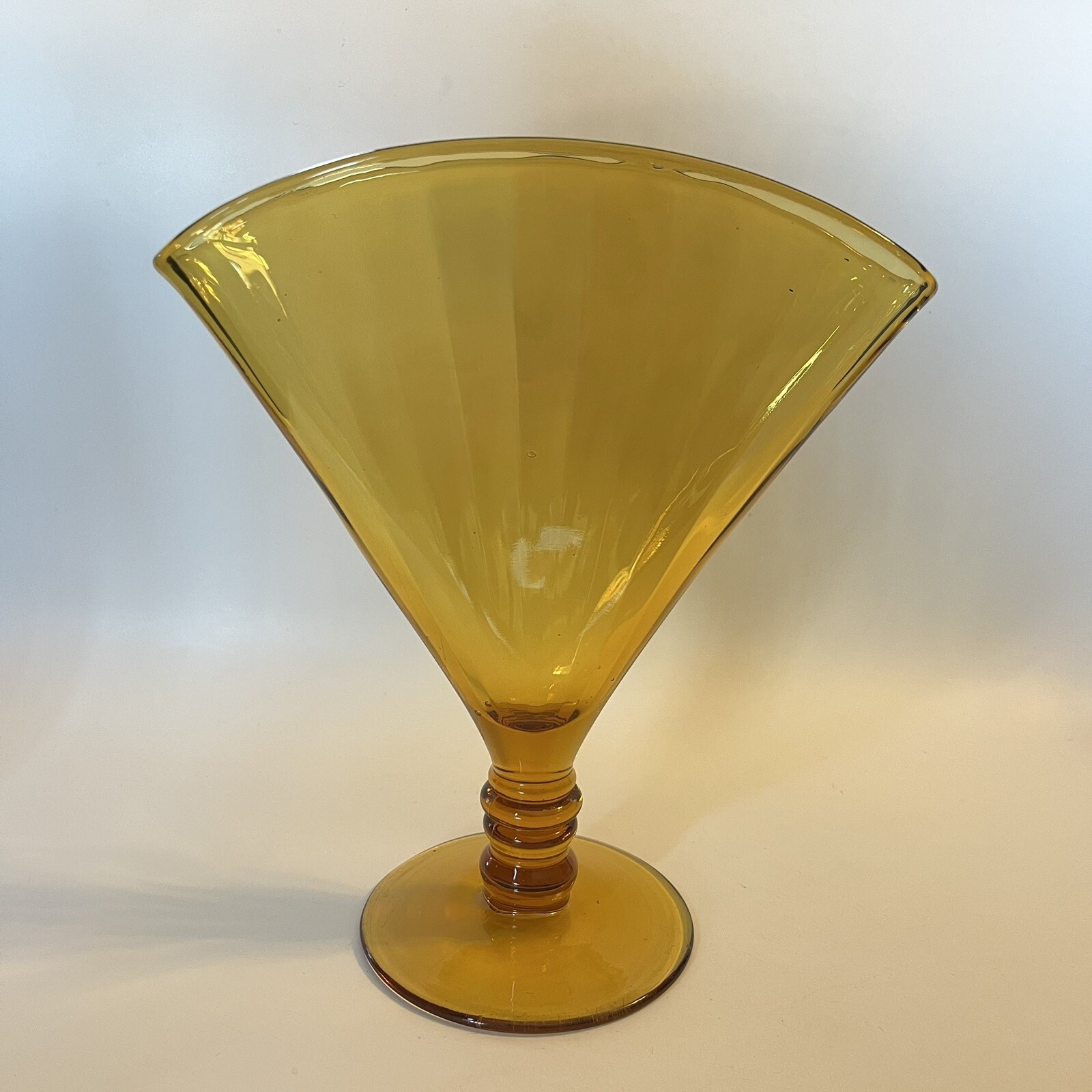 Vintage Amber Glass Fan Vase Optic Ribbed 8.5″ H x 7 L x 1.25″ W 3.75″ D Base
