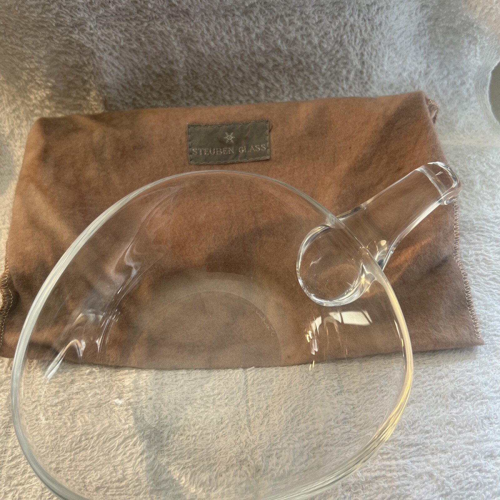 RARE Steuben Art Glass Handled Nut Dish Designed by Lloyd Atkins With Pouch