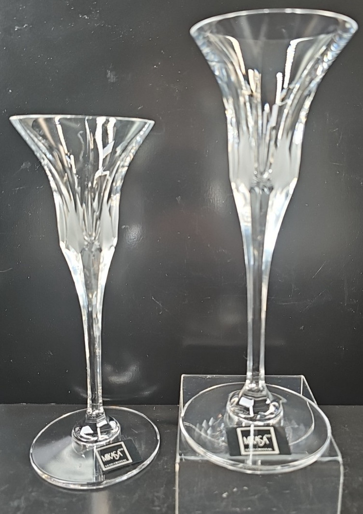 2 Mikasa Flame D’Amore Candleholders Set Elegant Crystal Cut Frosted Floral Lot
