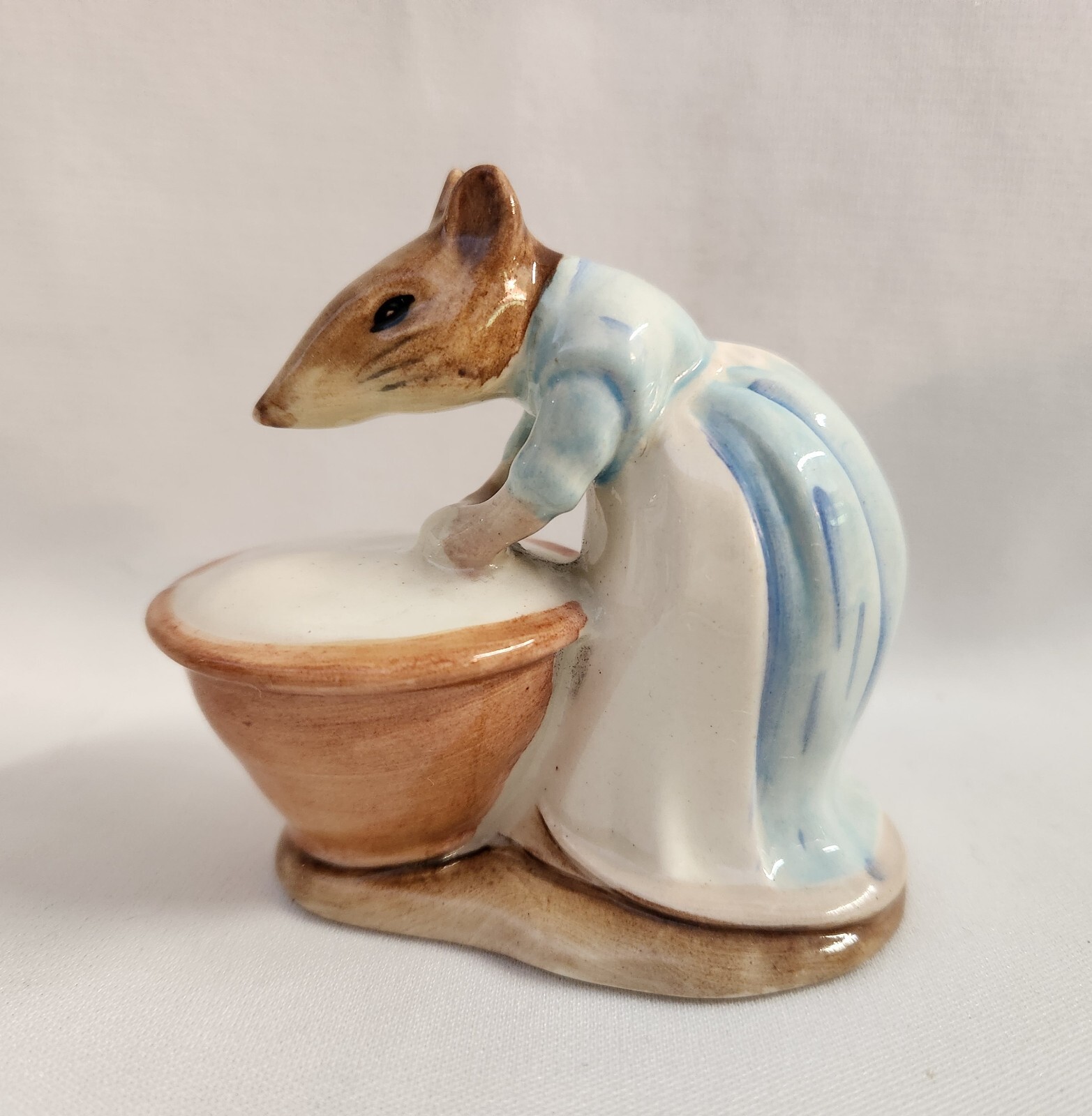 1963 Beswick Beatrix Potter Anna Maria Figurine, England 2-7/8″