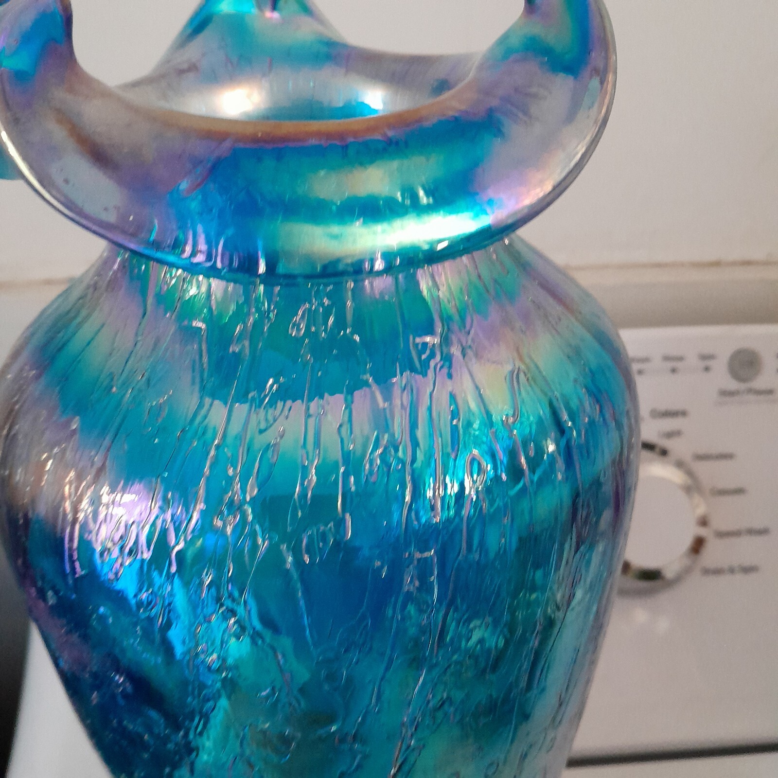 Fenton Art Glass Irridescent Twilight Blue Alligator Textured Glass Vase 14″