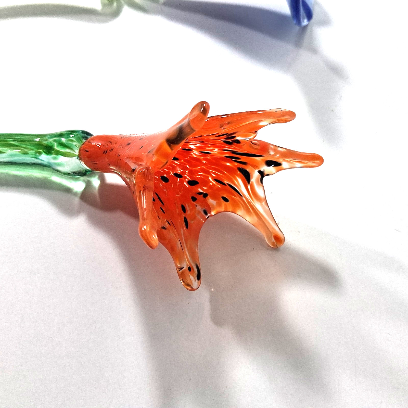 Murano Style Hand Blown Art Glass Flowers w / Long 16” Stem Lot Of 4