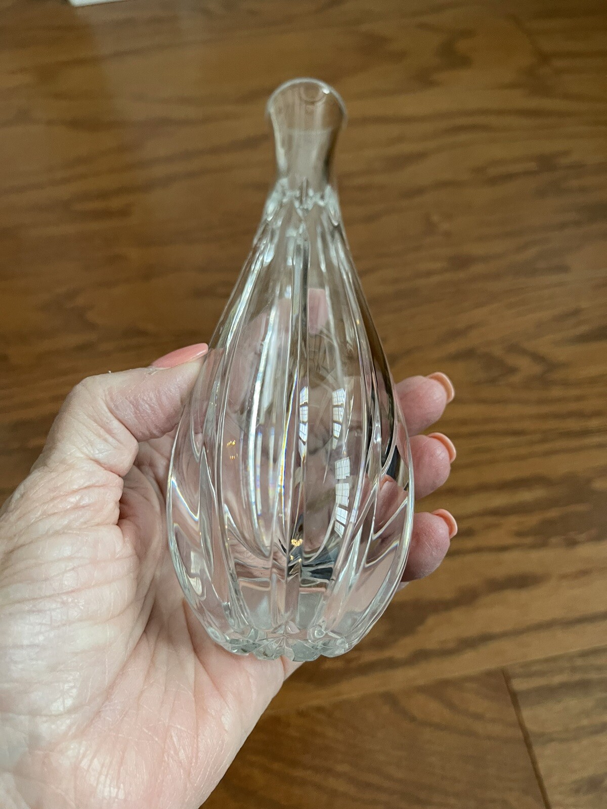 ATLANTIS Crystal Vertical Cut Bud Vase “Cameo” Pattern ~8″