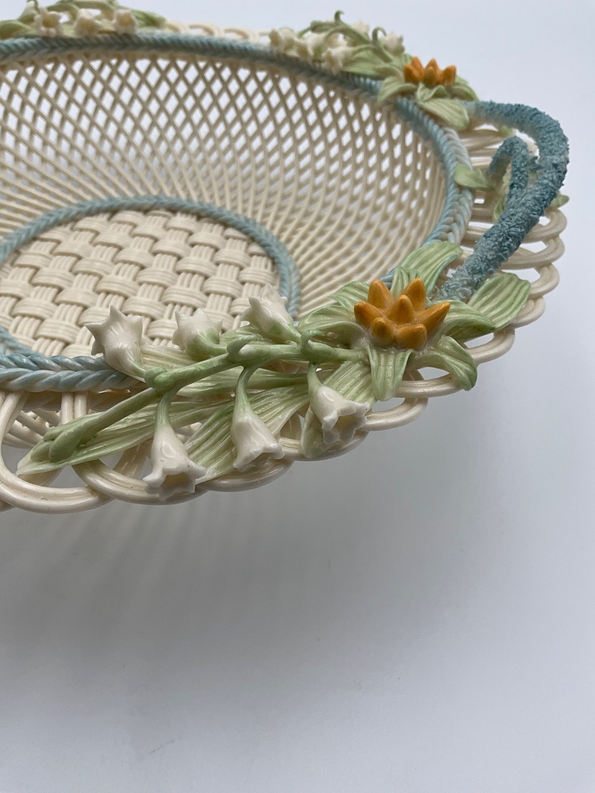 Belleek Lily of the Valley 9″ Basketweave Dish Bowl Ireland Porcelain