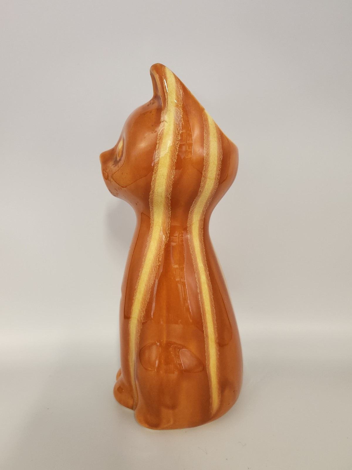 Hull Pottery MCM Orange Cat Ceramic Vase #809