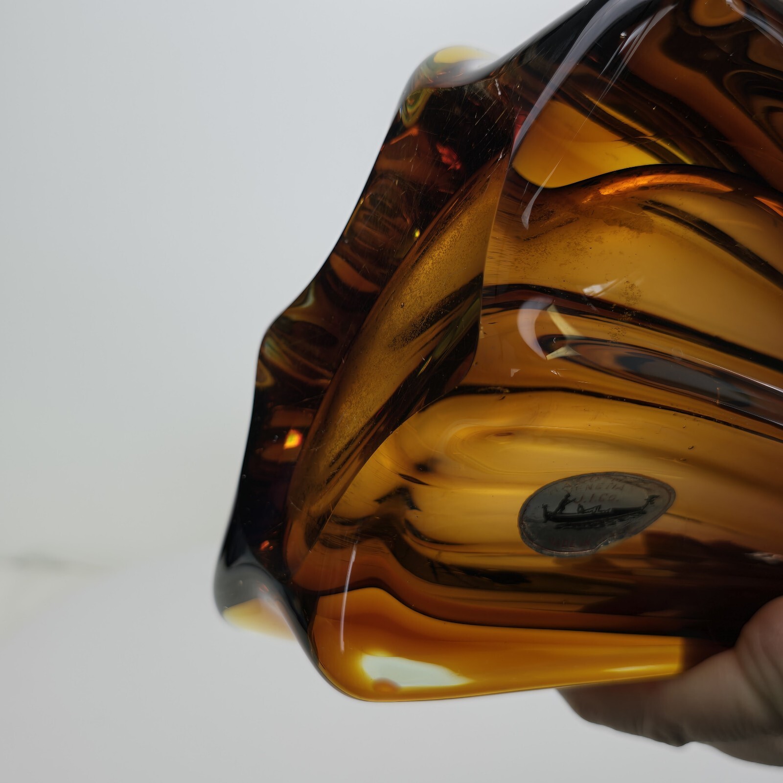 Vintage Venetian J.I. CO Hand Blown Art Glass Made in Italy Tall 9.25″
