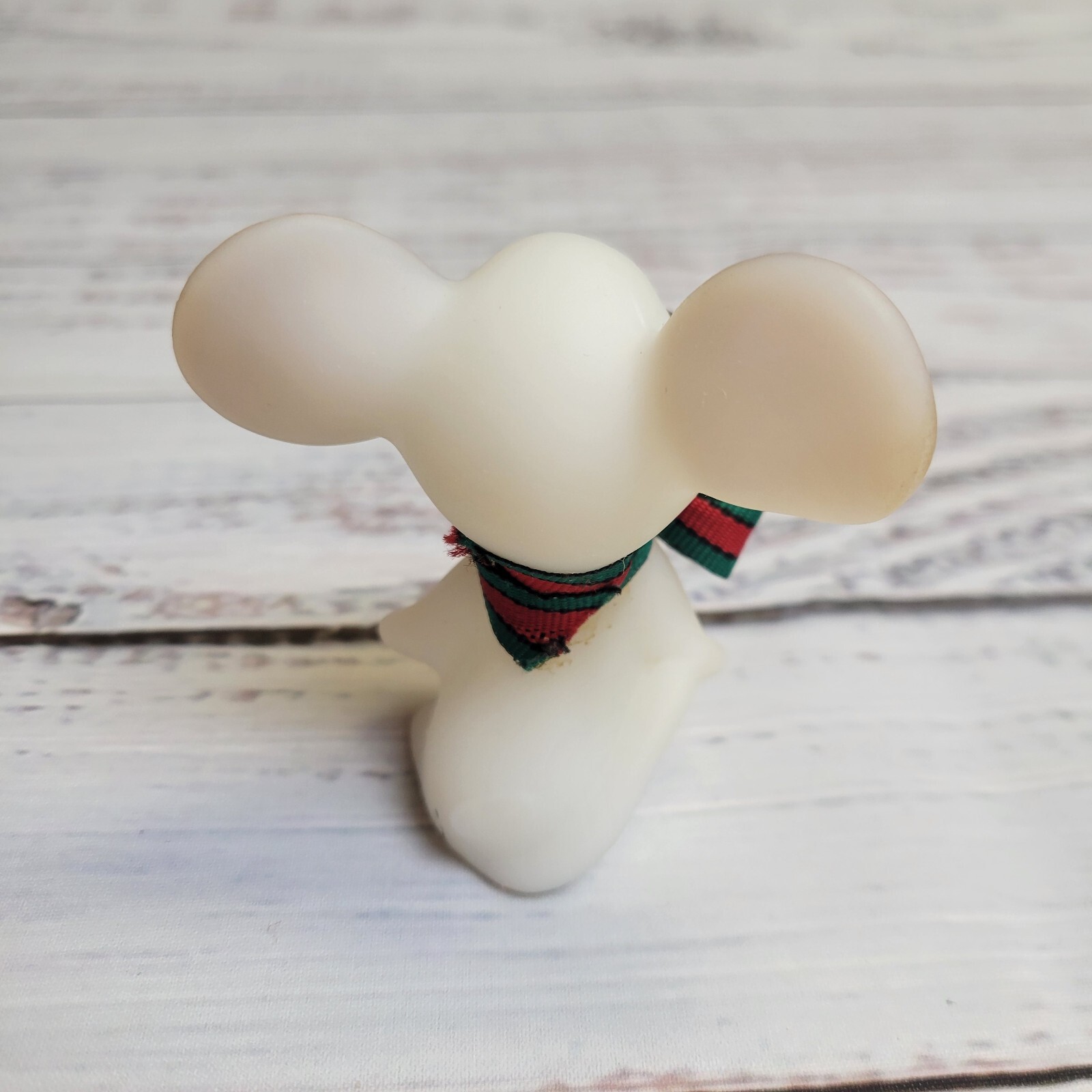 Vintage Fenton Holiday Christmas Mouse White Satin with Red Green Bow Signed