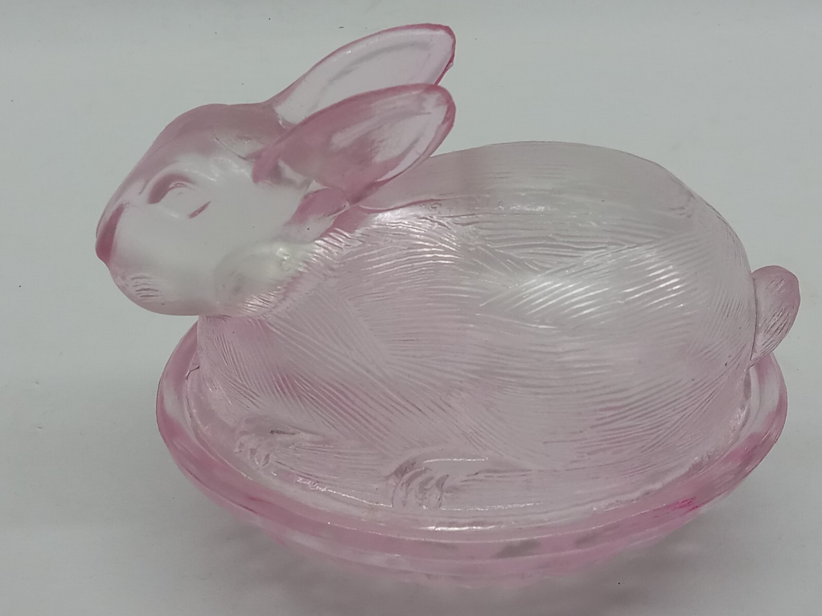 L.E. Smith Pink Glass Bunny Rabbit On Nest Candy Dish MCM
