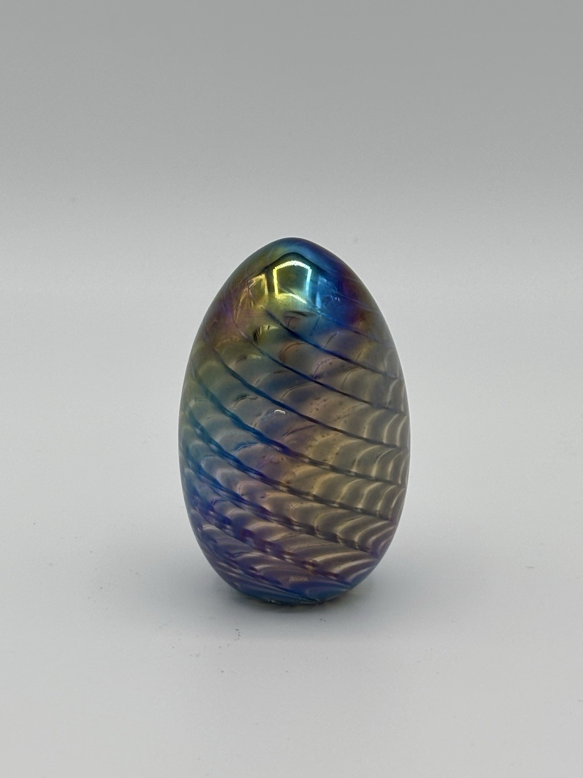 Mount St. Helen Art Glass Egg Paperweight Marked MSH 83 Iridescent blue purple