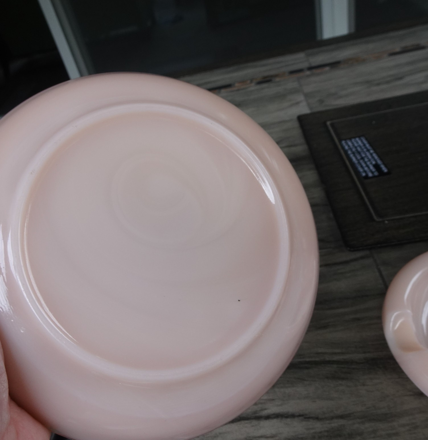 Vintage Cambridge Pink Crown Tuscan Cigarette Cigar Ashtray Nesting Set