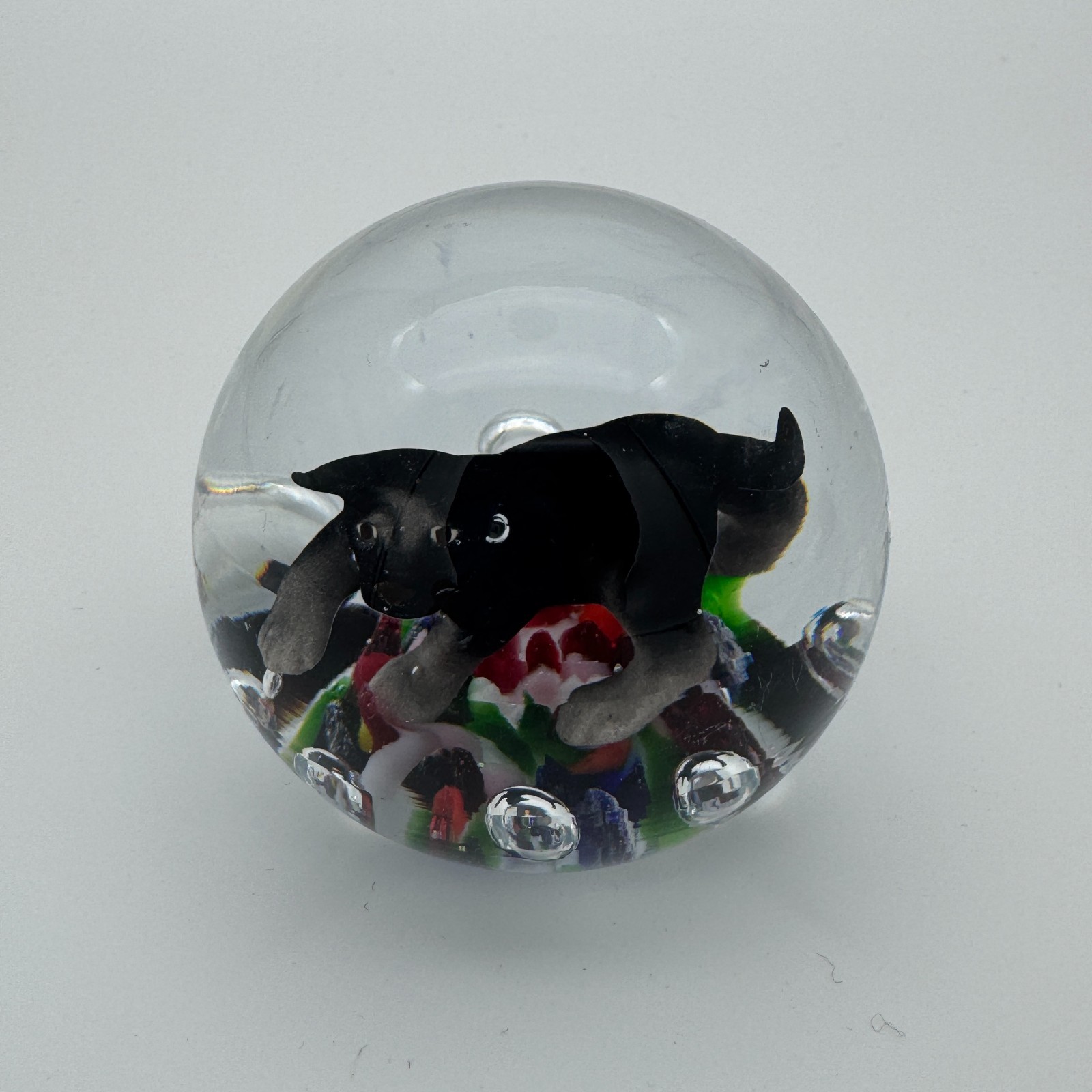 2004 Gibson Art Glass Sulphide Paperweight Black Lab Puppy Dog Controlled Bubble