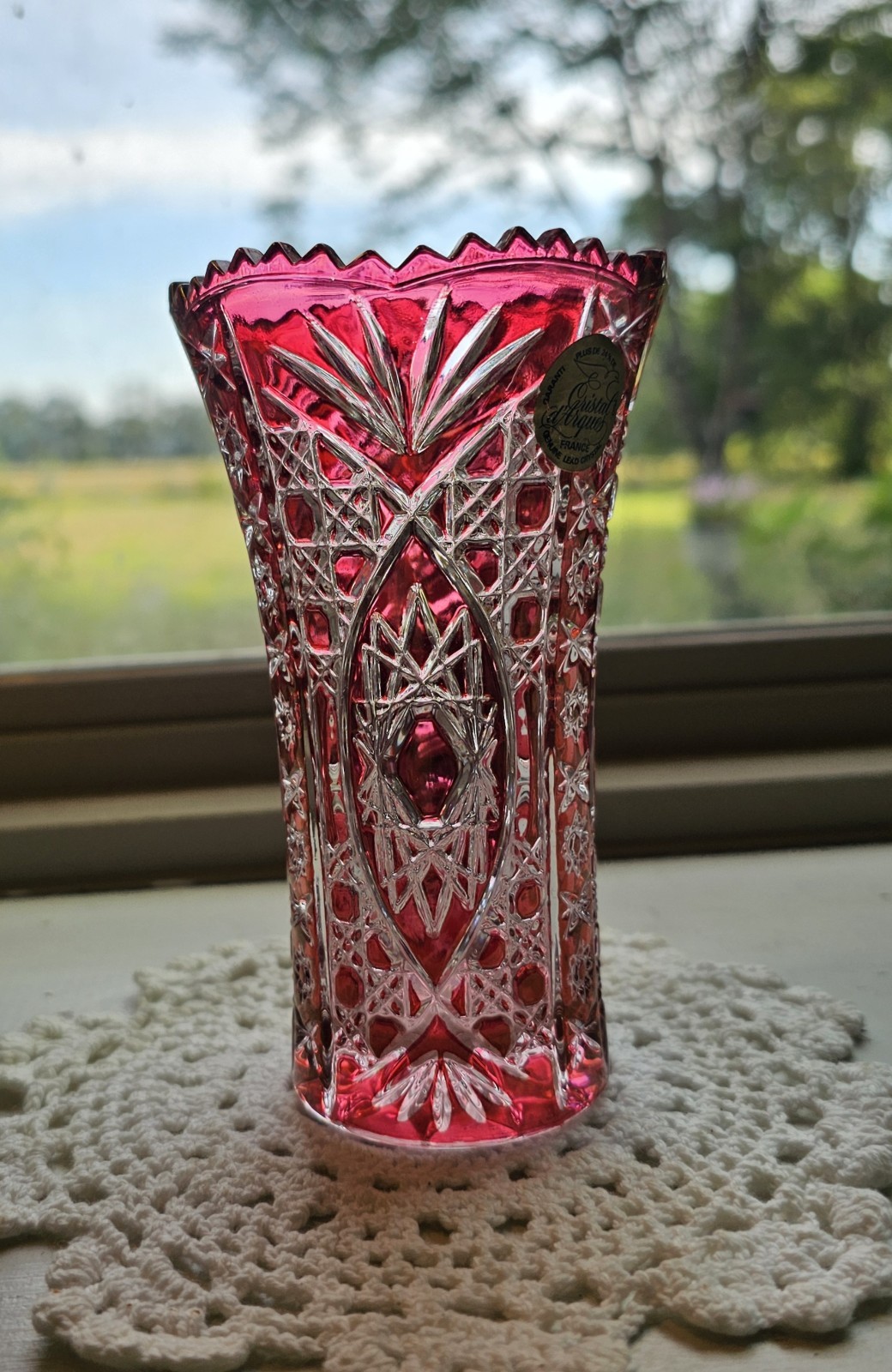 Cristal D Arques Cranberry Cut to Clear Lead Crystal Vase 5″Tall French VINTAGE!