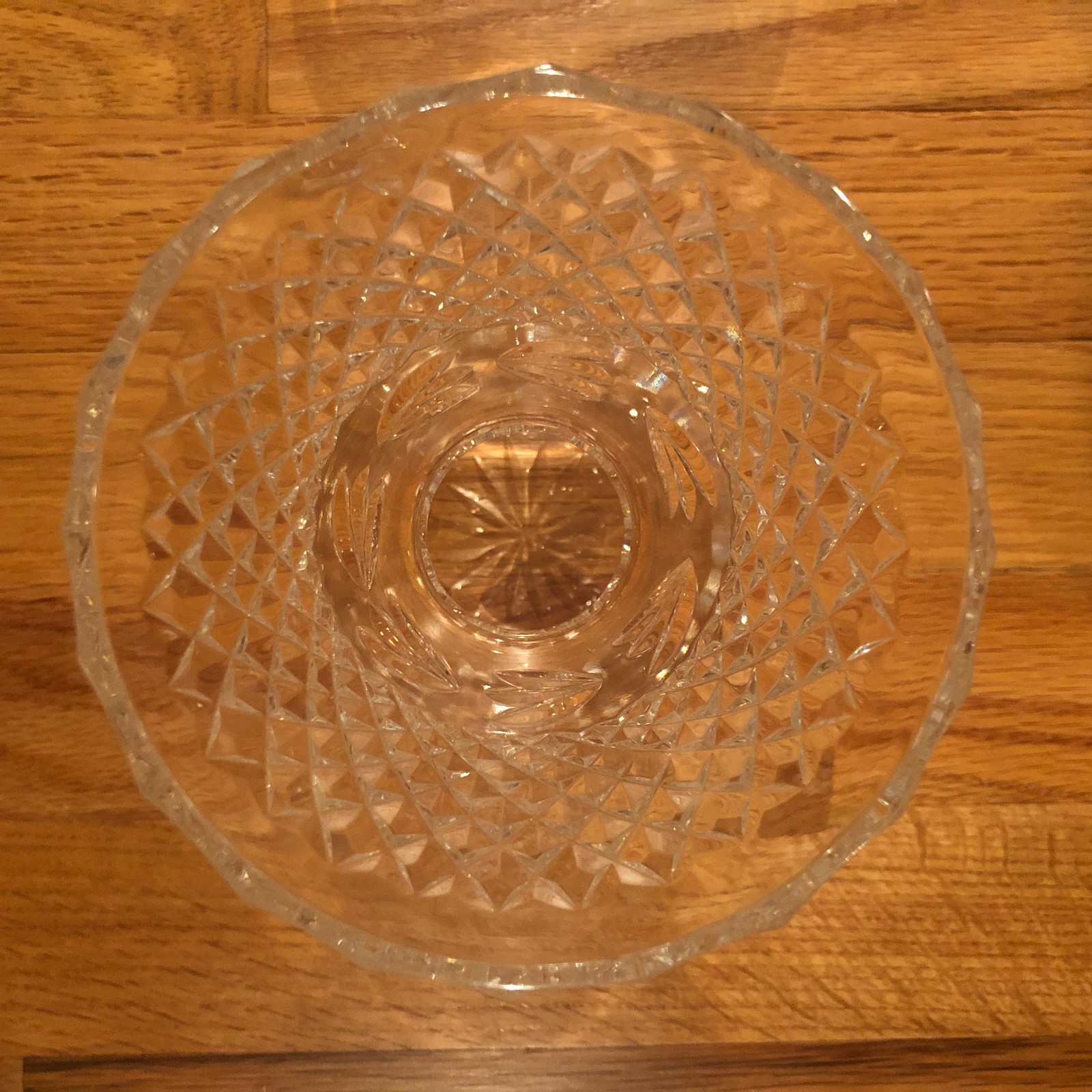 Cavan Fine Irish Lead Crystal Glass Hourglass Bud Vase Hand Made Cut ~ NWOB