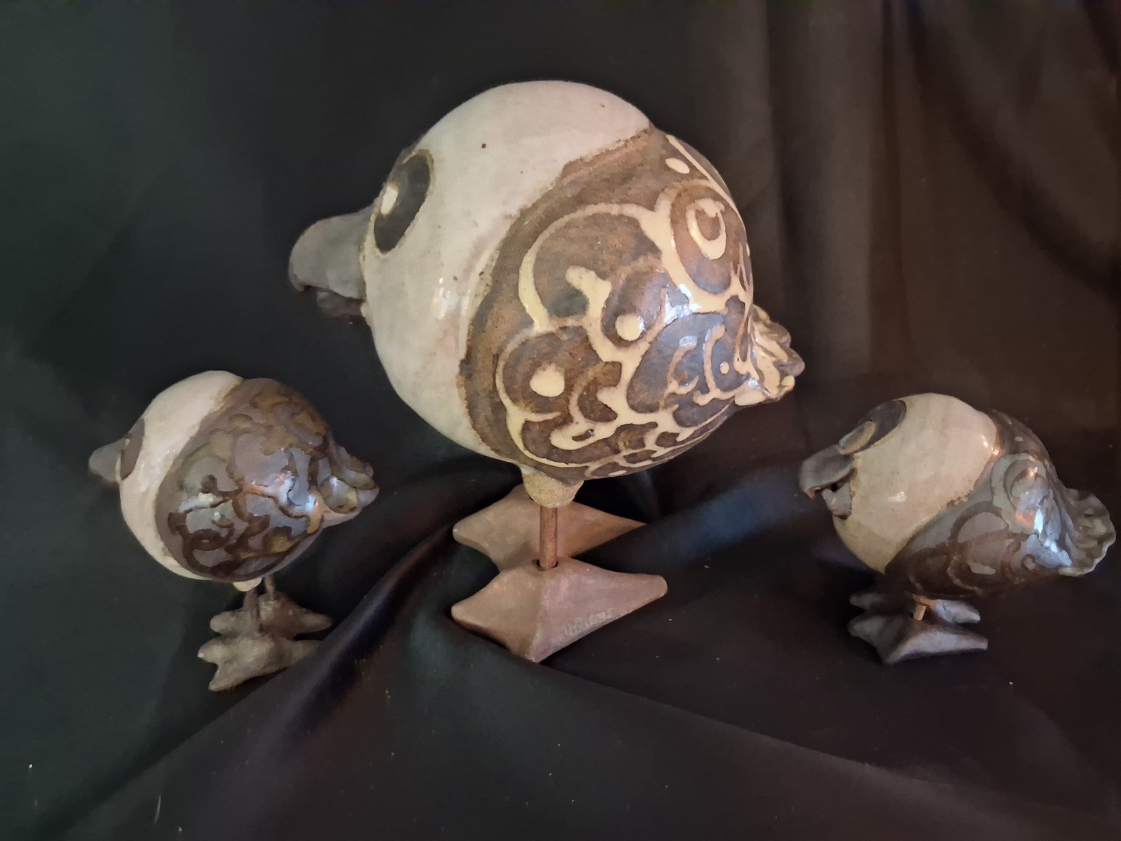 Signed Susan Davis Studio Art Pottery Whimsical Ceramic Seagull Figurines 3 piec
