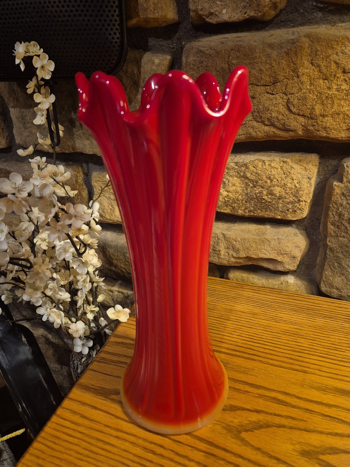 Vintage L.E. Smith Bittersweet Slag Glass 12.75 ” Swung Vase Simplicity Ribbed