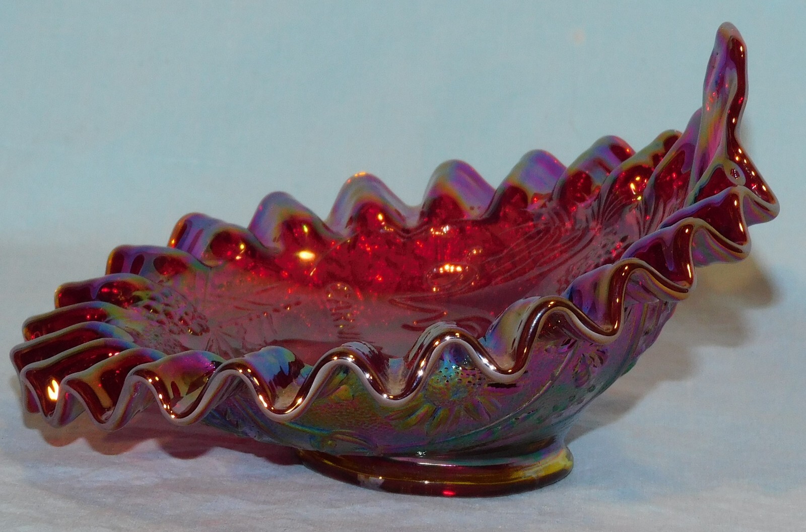 Fenton 2001 Las Vegas Red Woodsland Worldwide Carnival Glass 95Th Anniversary
