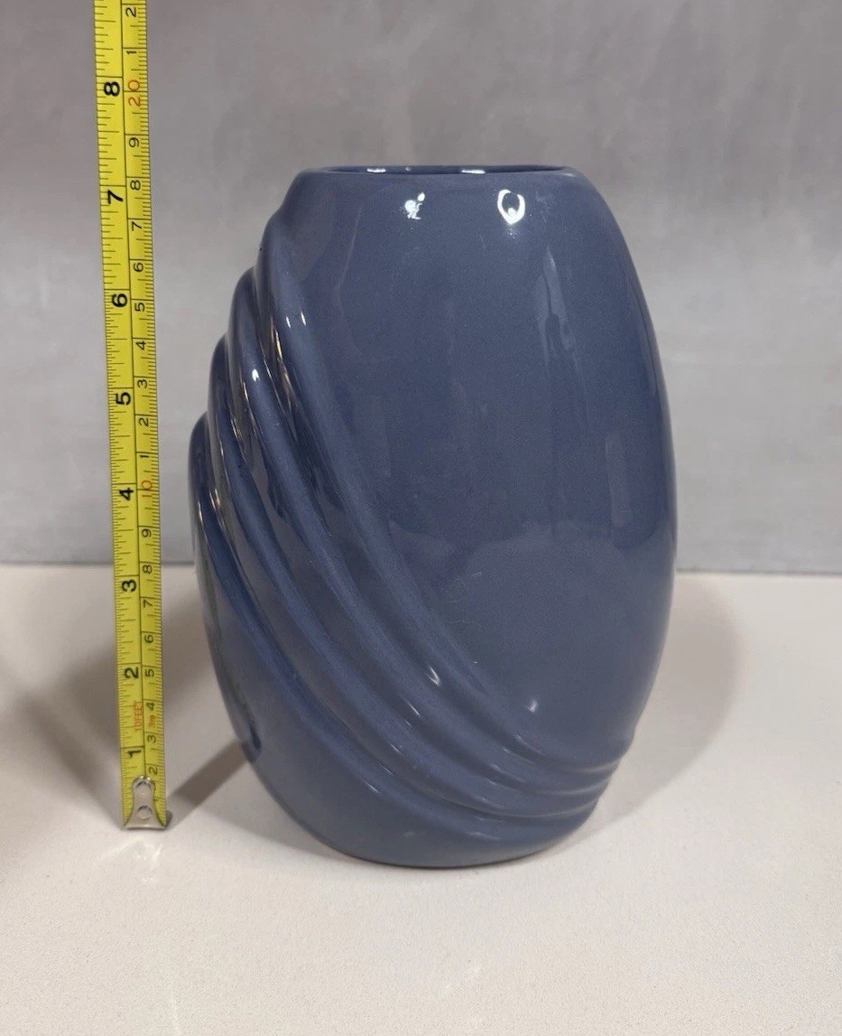 Vintage Rubens Originals Blue/Gray Ceramic 1980s Art Deco Vase 7″