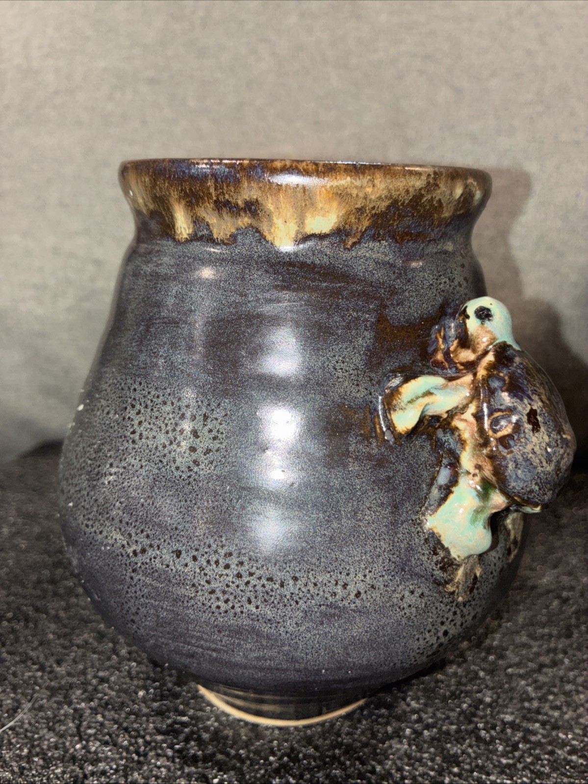 Gorgeous GAEL HILLER-Michigan Studio Art Pottery Vase with Turtle Appliqués
