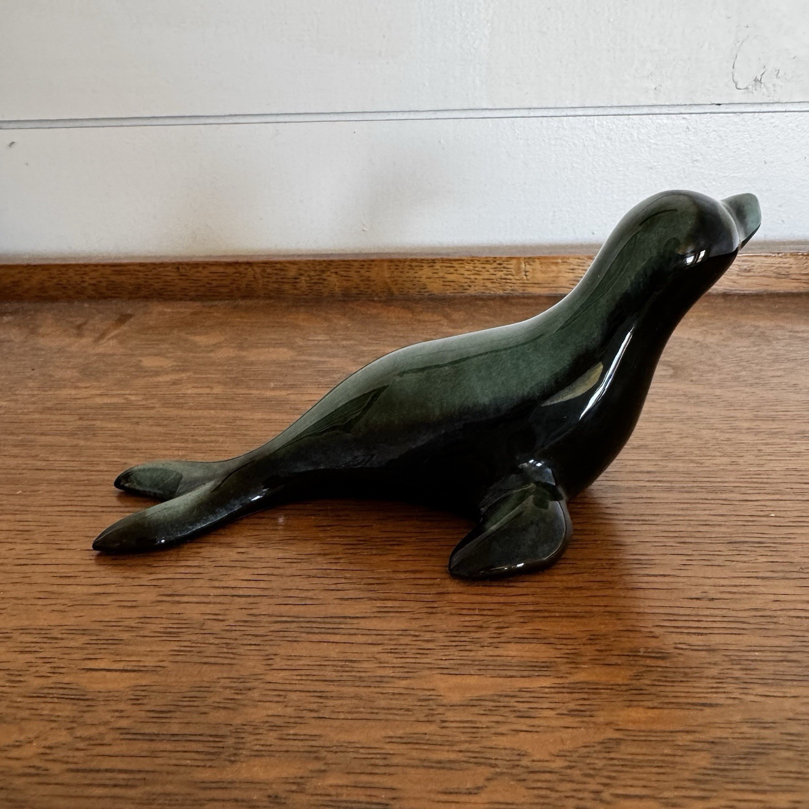 Blue Mountain Pottery Seal Sea Line Green Turquoise Figure Figurine