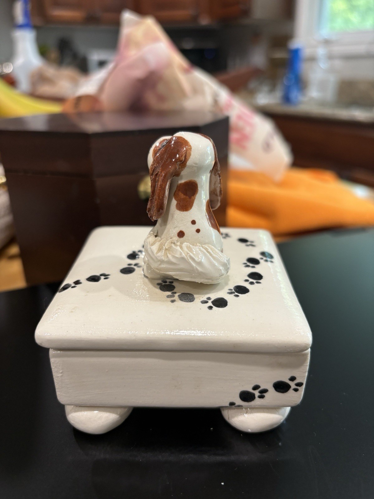 Lilli Blackburn Signed Pottery Cavalier King Charles Spaniel Trinket Box Art!
