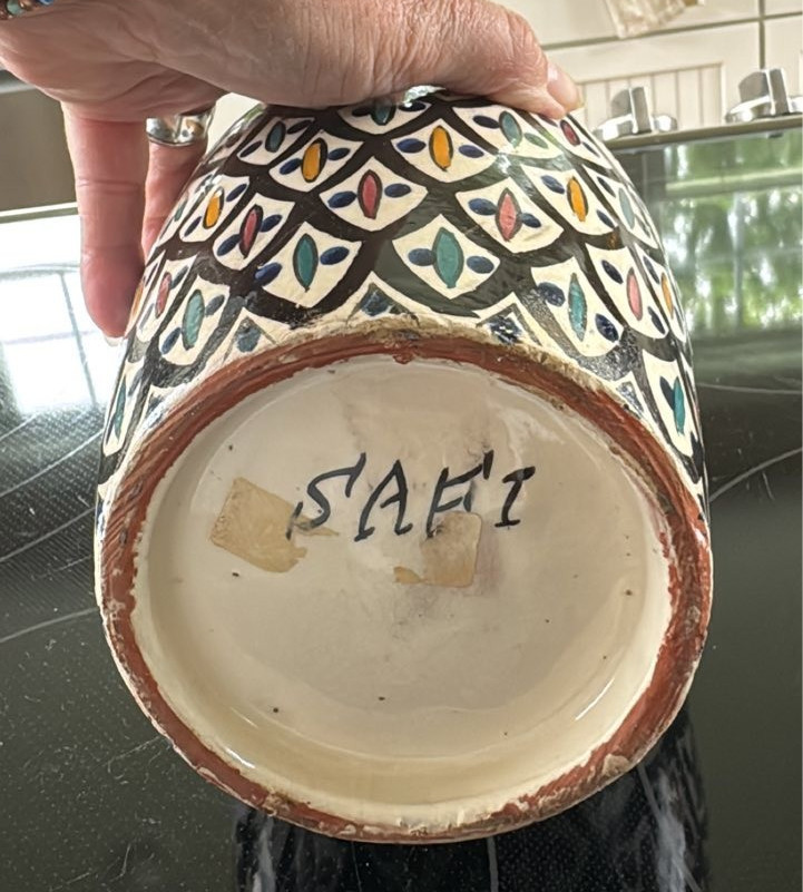 SAFI Vintage Moroccan VASE 8 1/2 ” Multi Hand Painted Red Clay Pottery Morocco
