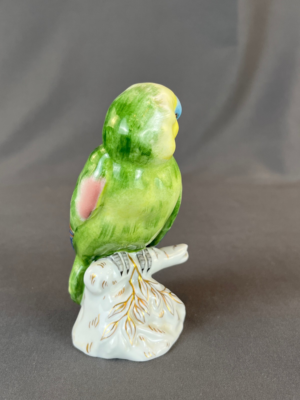 Vista Alegre Hand-Painted PARAKEET PARROT 4 ⅝”Porcelain Figurine: MINT