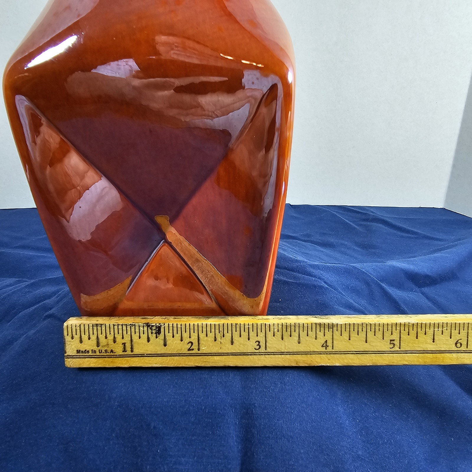 Red Wing Pottery Vintage 1633 Brown Speckled Belle Kogan Vase, Classic