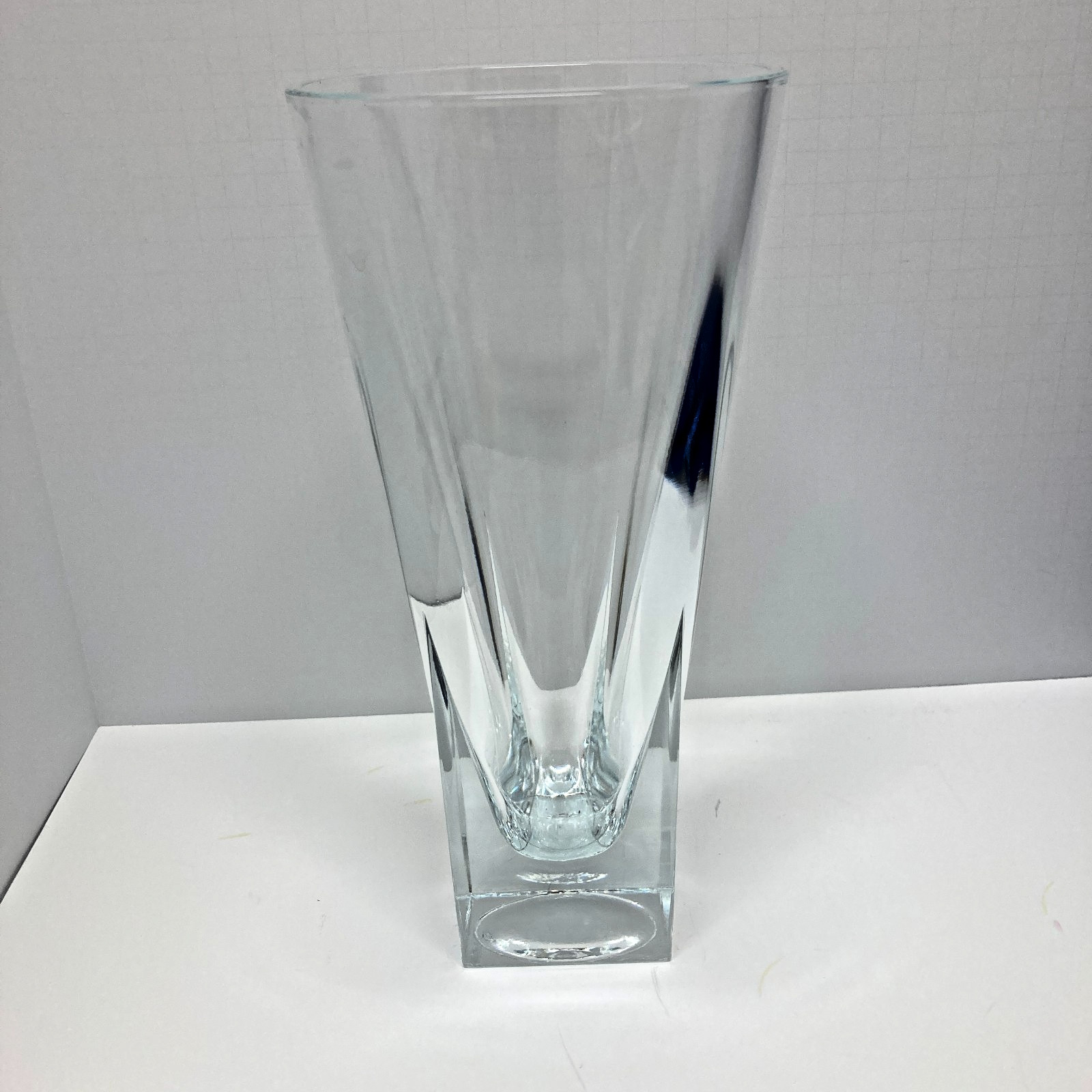 RCR Crystal Vase 12 ” Made In Tuscany Italy With