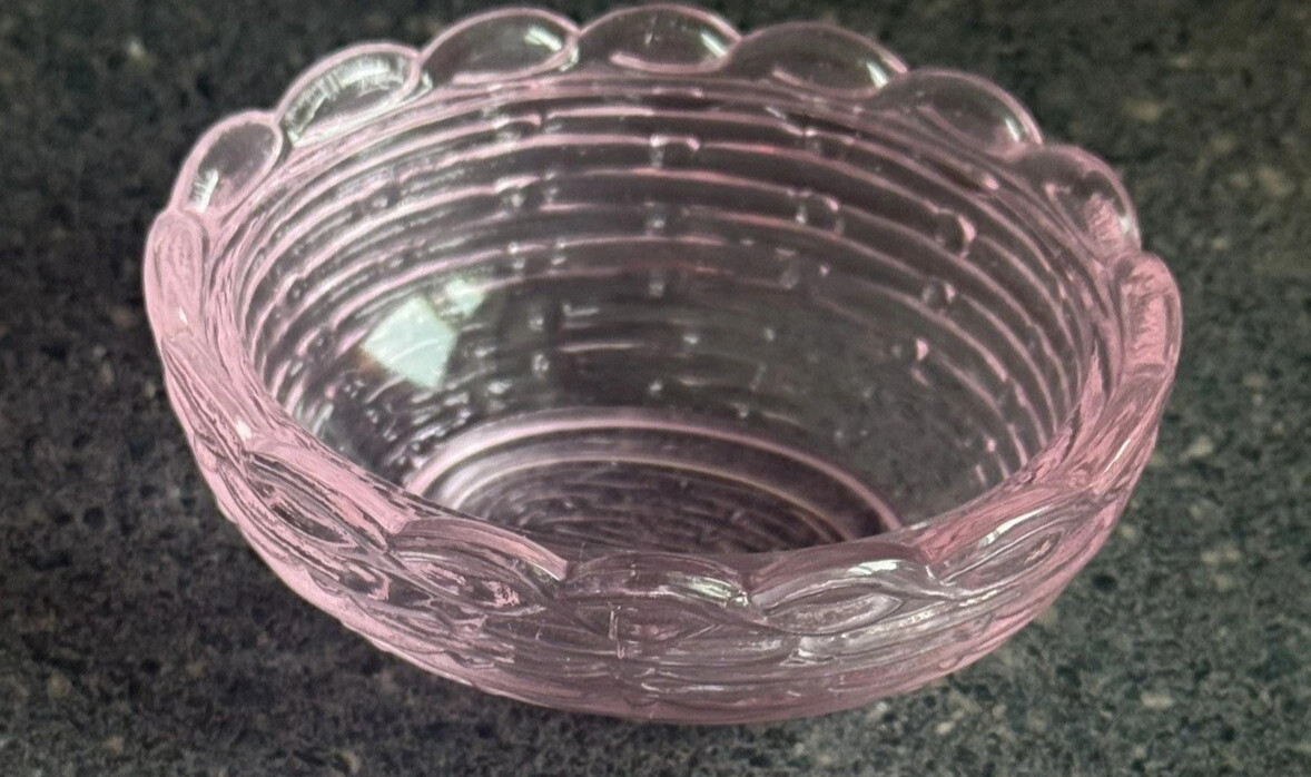 Easter Bunny on Basket Mosser Glass W/ Logo Covered Dish Passion Pink 4″