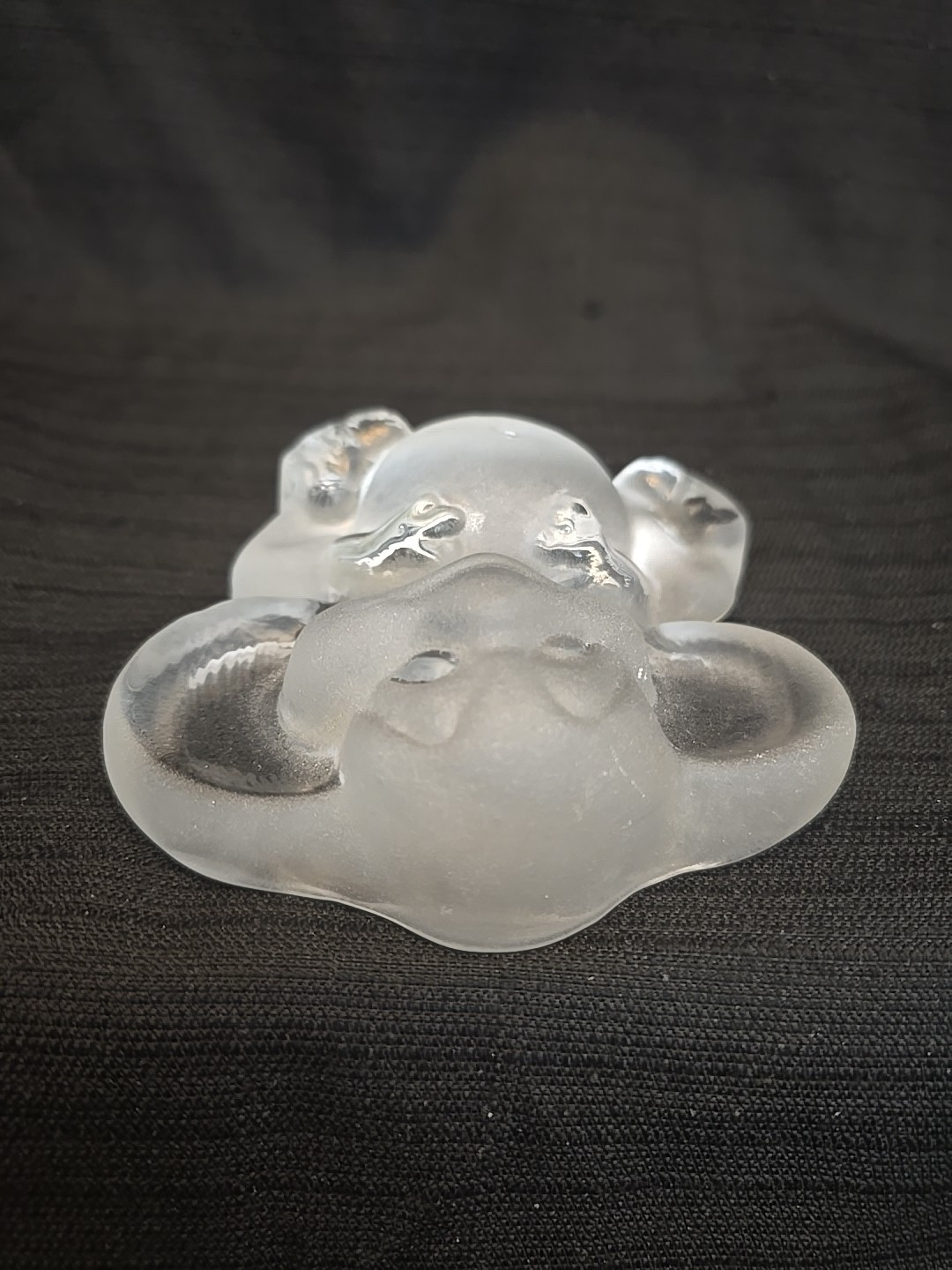VIKING GLASS PAPERWEIGHT MOUSE WITH BIG EARS 4″ FROSTED ORIG. LABEL CLEAR