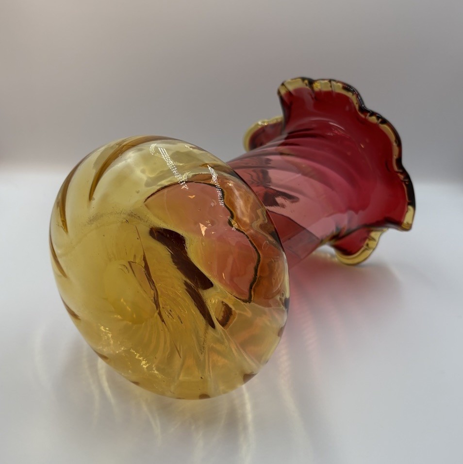 Antique Victorian Amberina Art Glass Vase 10 3/4” Ruffle Edge w/ Swirl Base