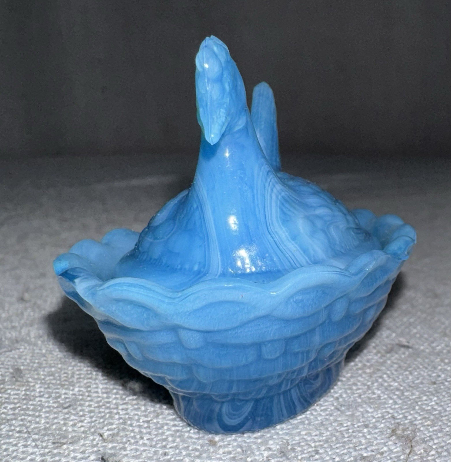 Boyd Art Slag Glass Mini Chick Salt HEN on NEST HON #175 Fantasia Blue Chicken