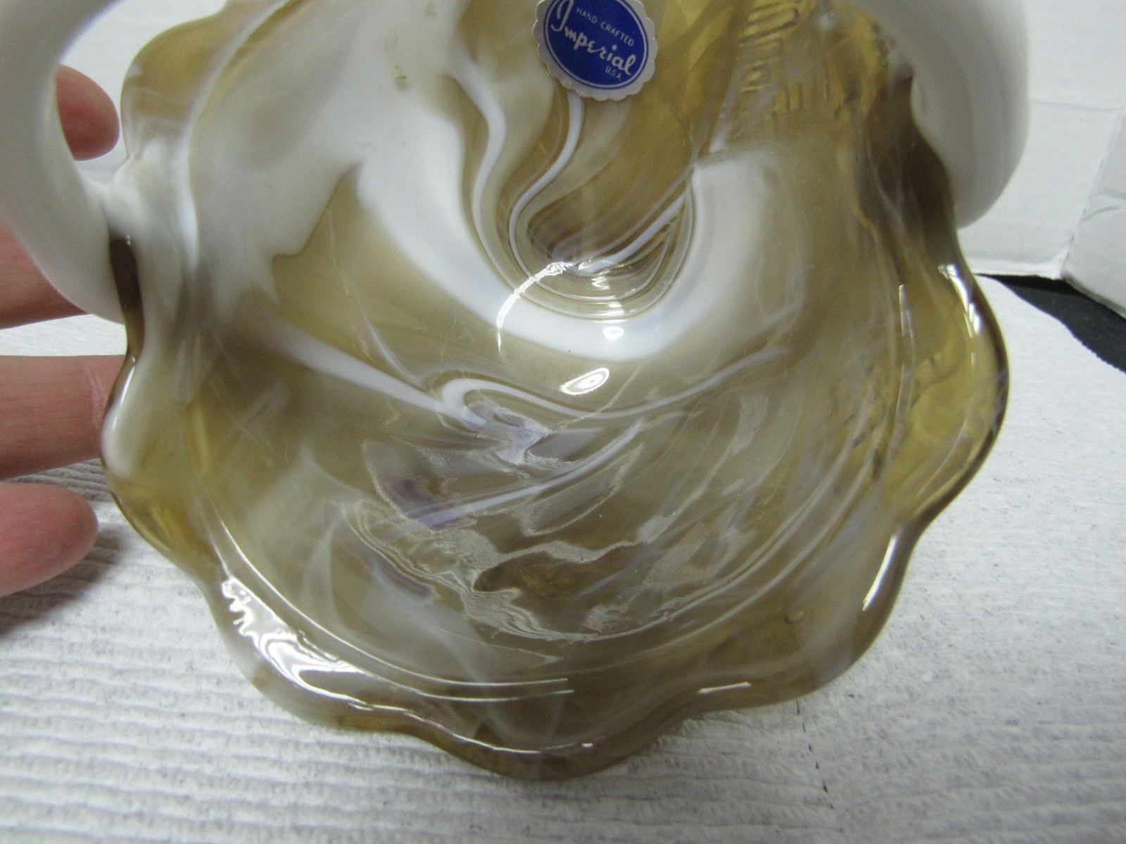 Imperial Chevron Scalloped Rim Carmel Slag Glass Basket w/Milk Glass Handle 5″
