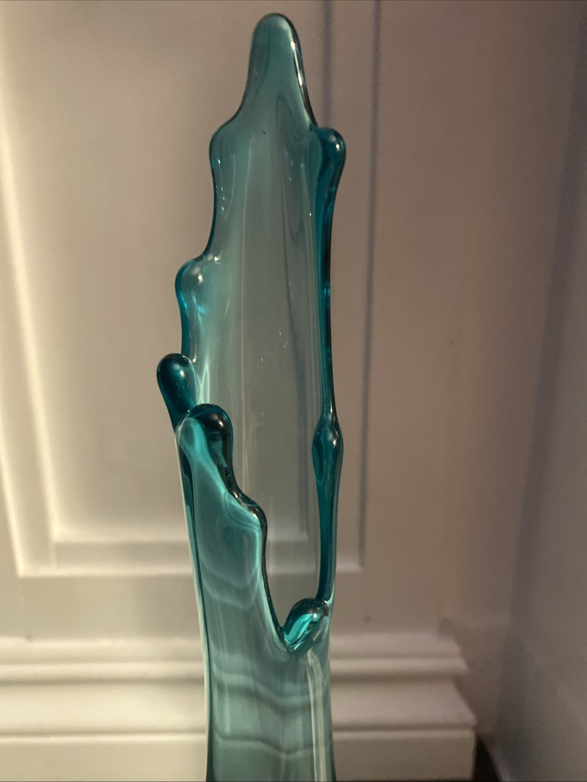 Vntg LE Smith 13” Peacock Blue Turquoise 3 Toe Smooth Swung Vase Smoothie Mint