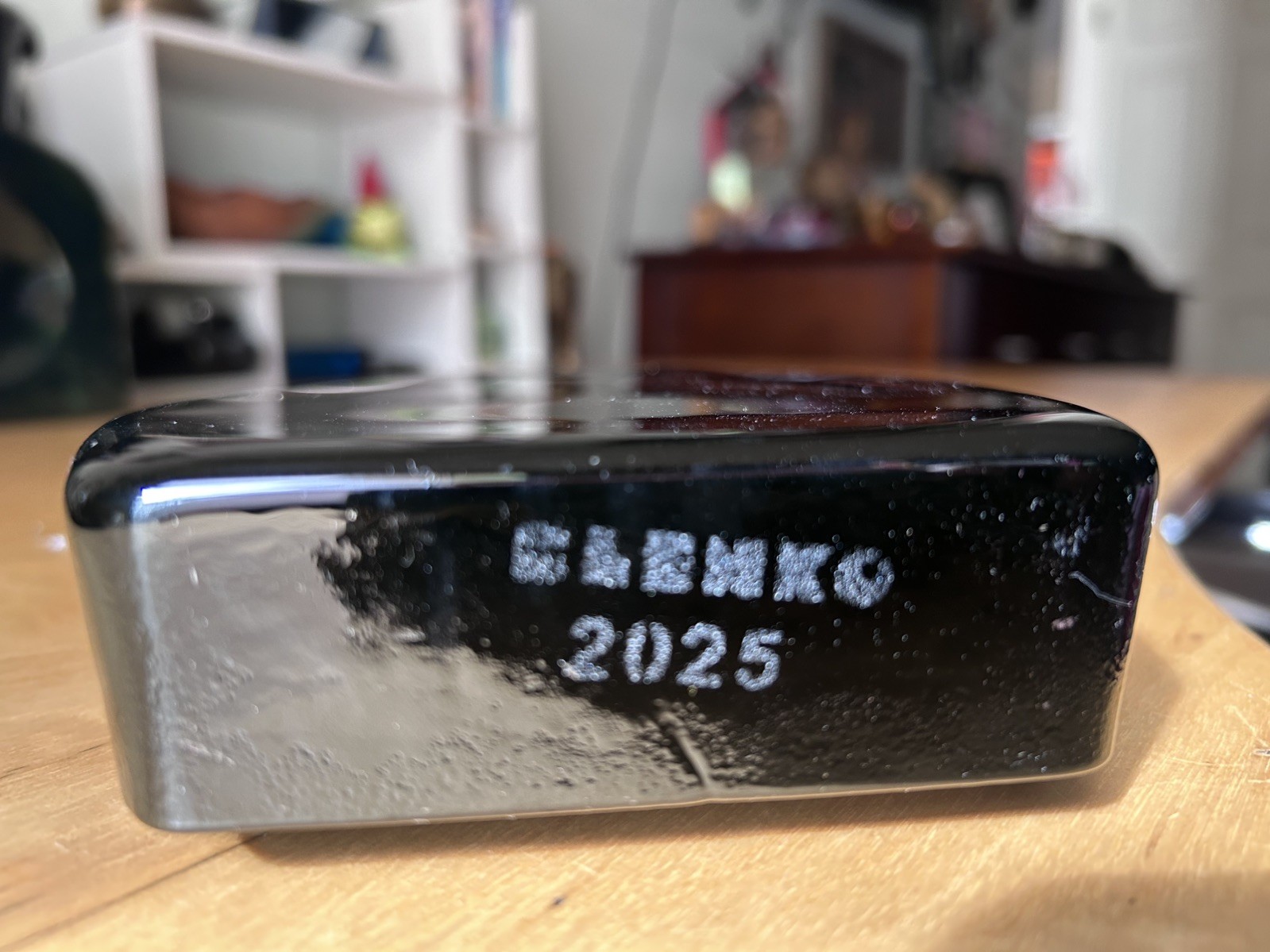 Blenko 2423 – Mothman Bookend in Heliotrope