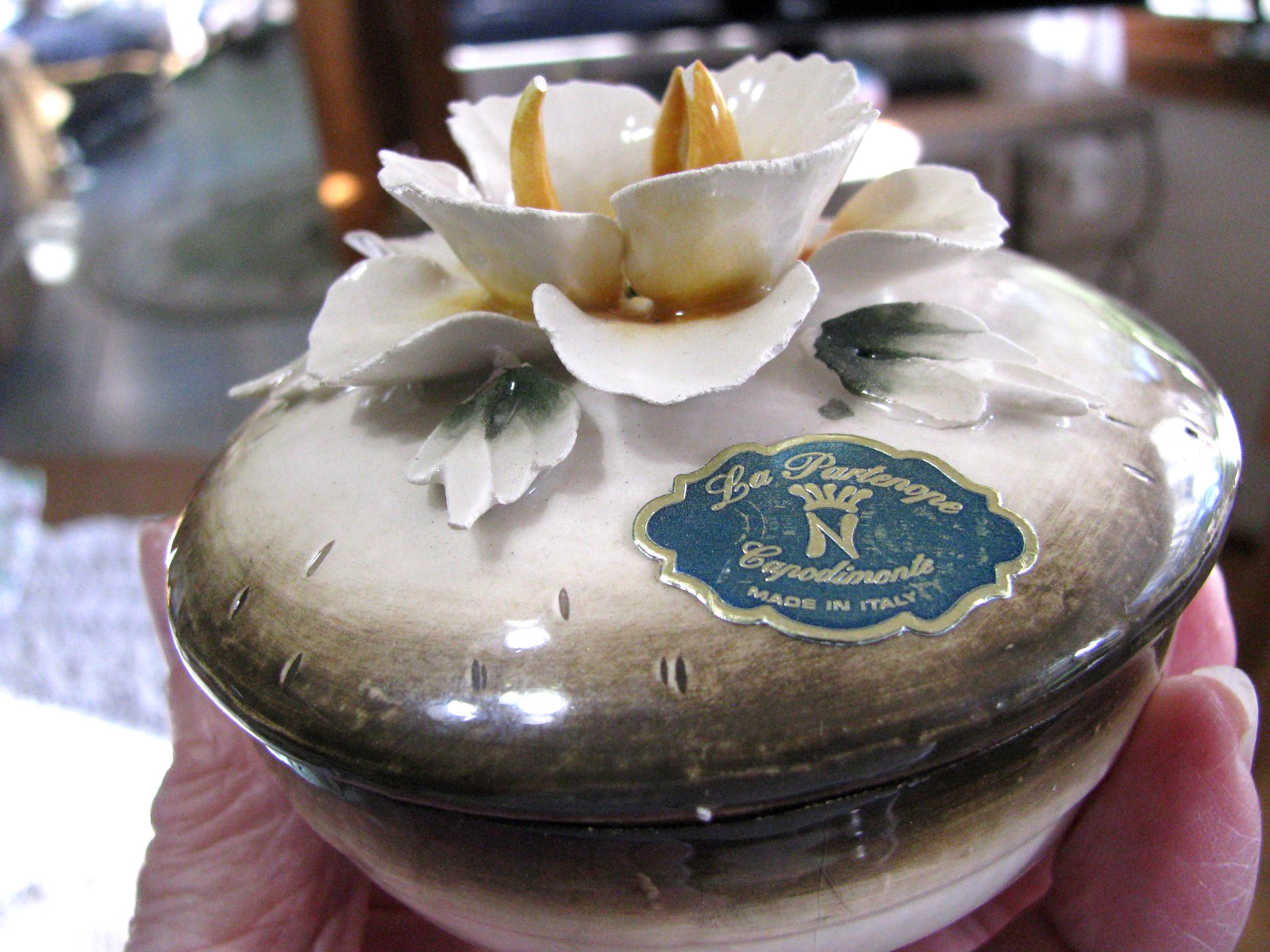 Lovely Lidded Trinket Box-La Partenope by Capodimonte M/I Italy
