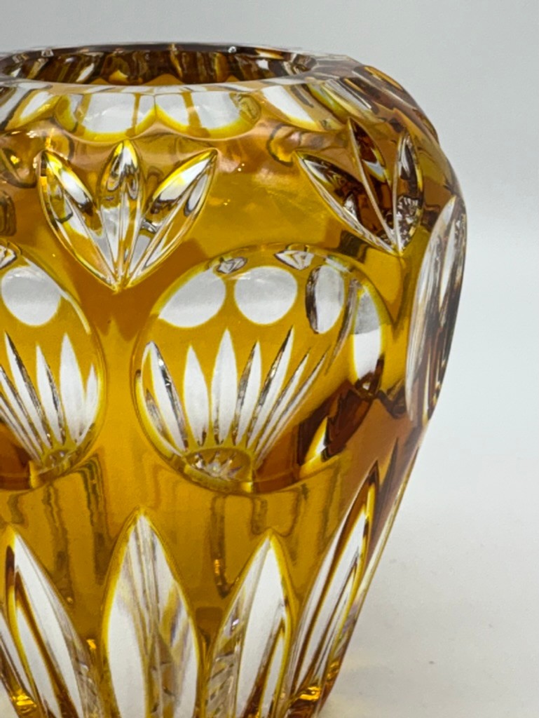 Yellow / Gold VASE CUT TO CLEAR LEAD CRYSTAL NACHTMANN BAMBERG GERMANY