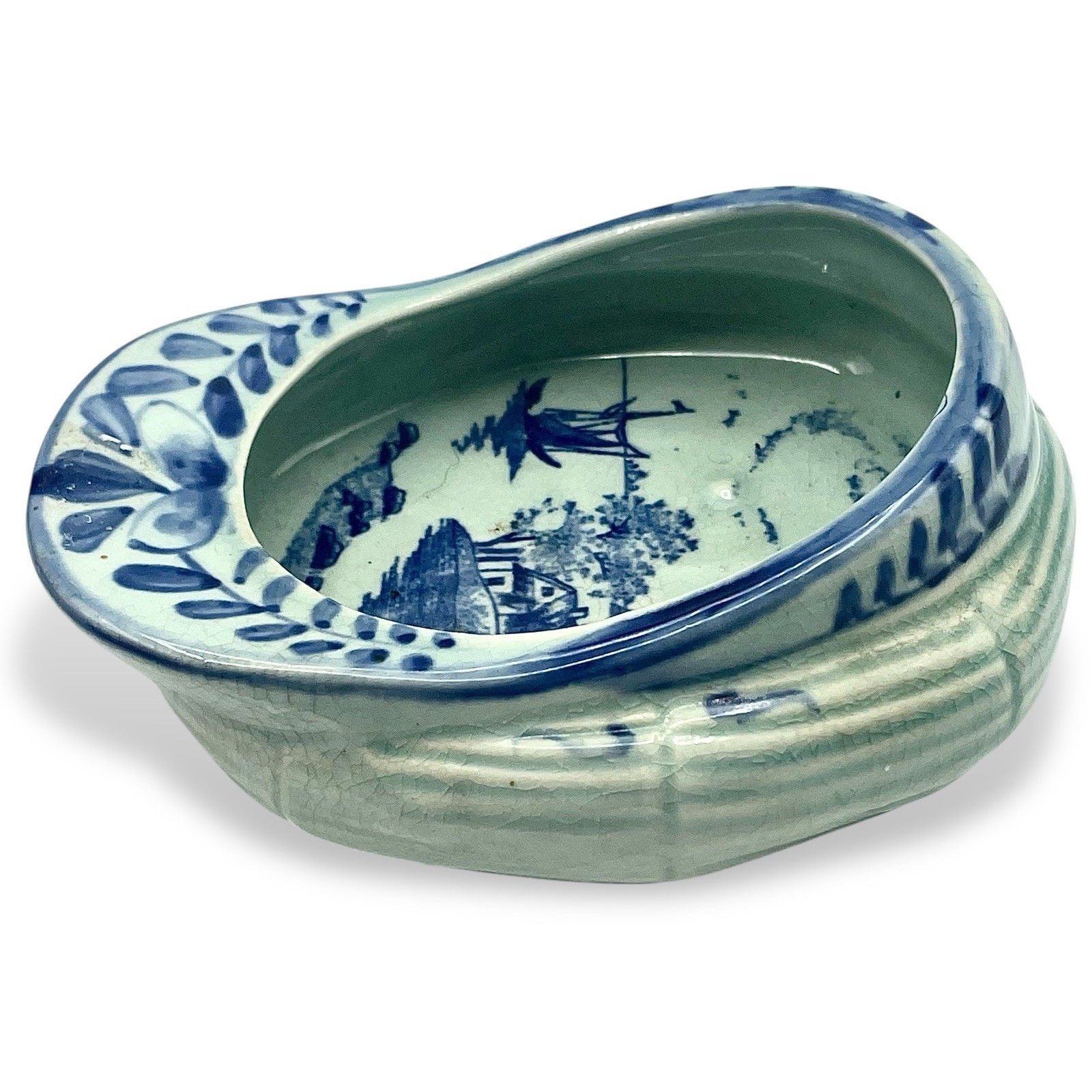 Vintage DELFT Dutch Boy Hat Cap Trinket Dish Ashtray Blue Hued Crazed Windmill