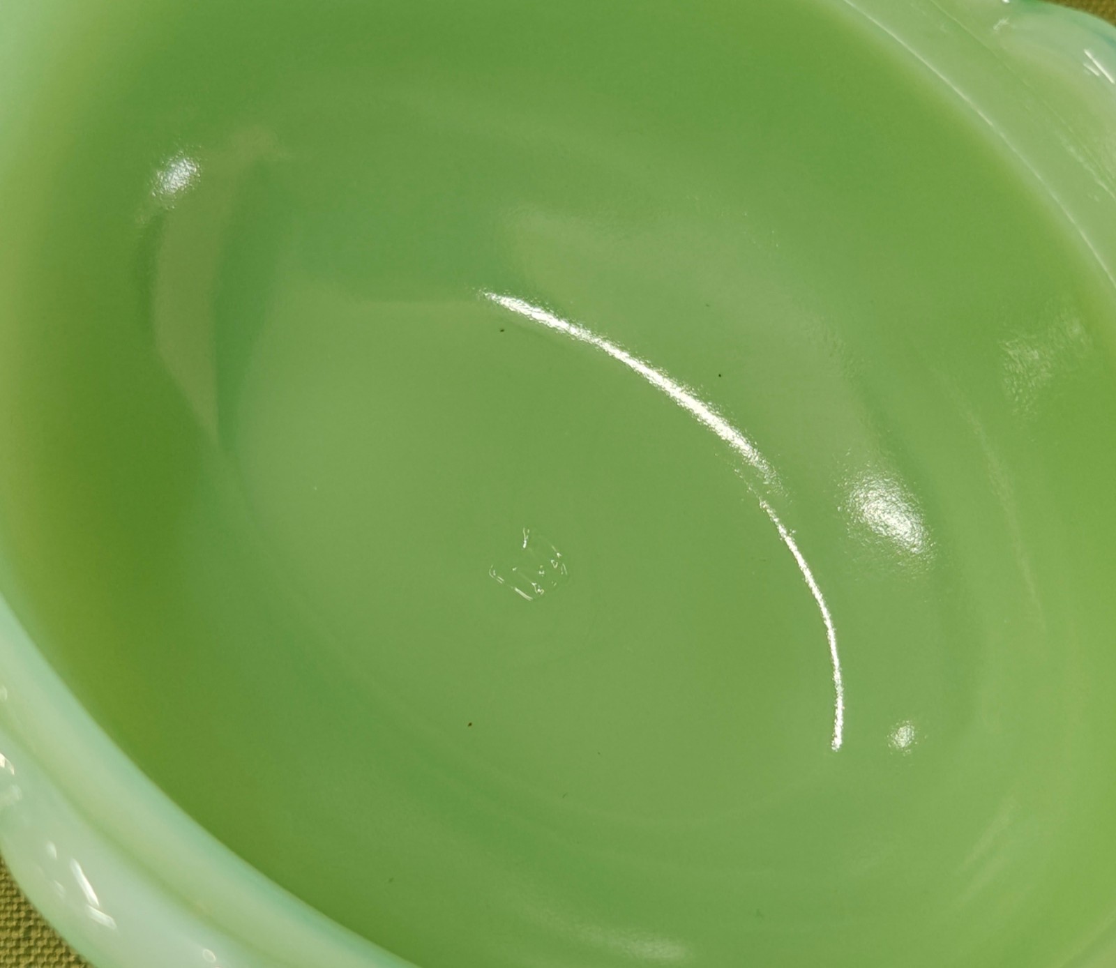 Mosser JADE/JADEITE Green Glass 4″ Chicken/Hen on Nest Basket LG Wright