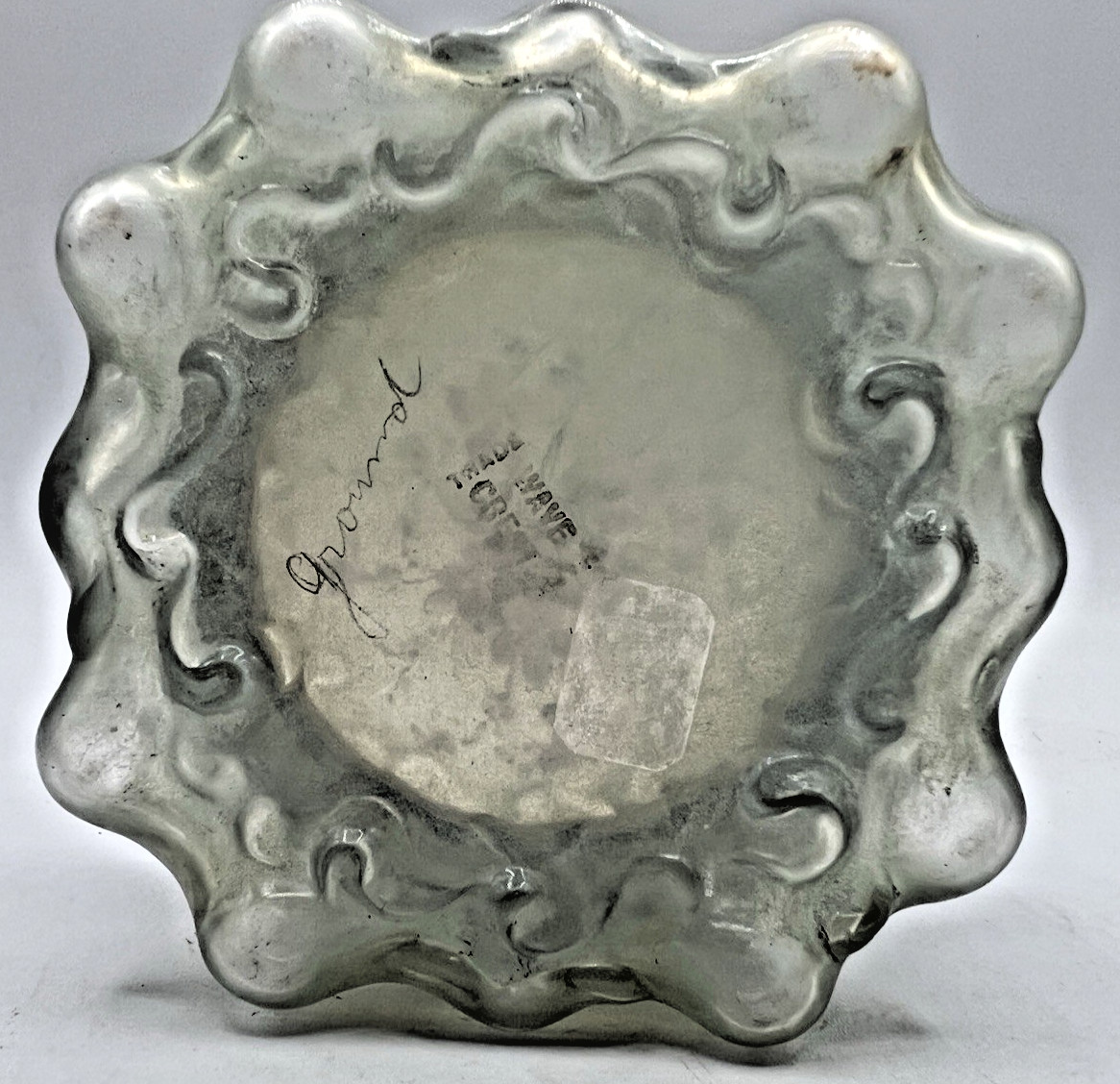 Wavecrest Hinged Dresser Box-Baroque Mold-Green Crystal With Pink Floral