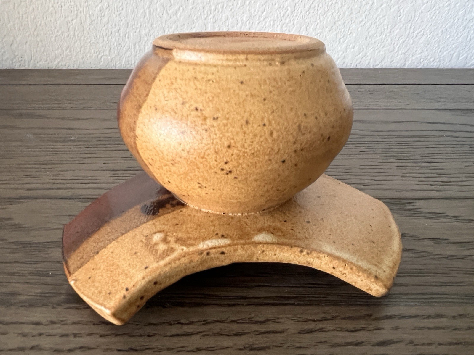 Vintage Studio Pottery Abstract Ikebana Vase with Flower Frog Artist Signed 3″ T