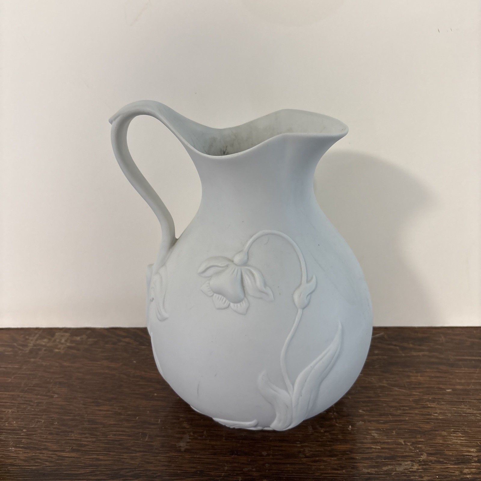 MMA METROPOLITAN MUSEUM OF ART Jonquil White Parian Bisque Pitcher Floral Vase