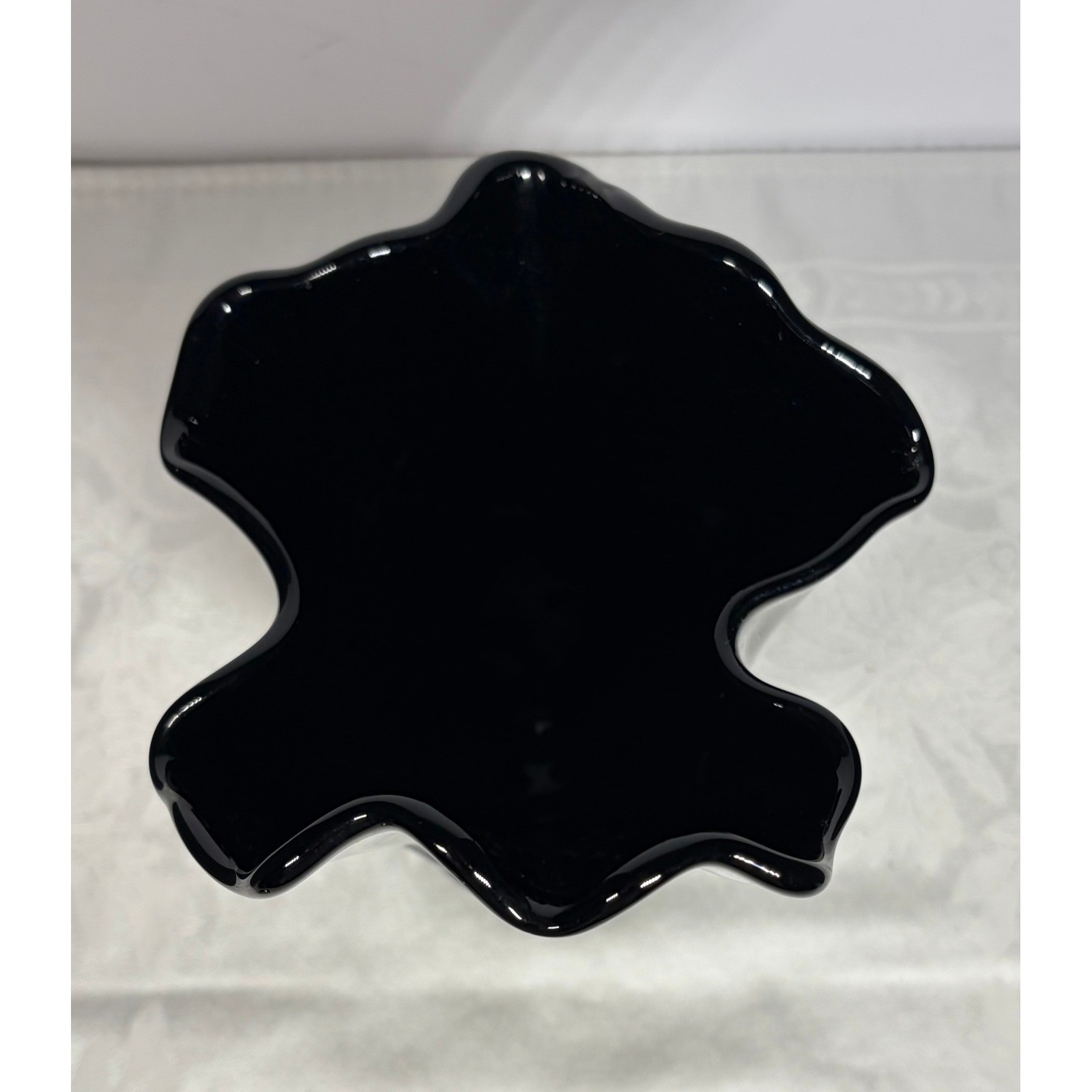 Fenton Art Glass Handkerchief Vase MCM Thumbprint Black Swung Ruffled Rim