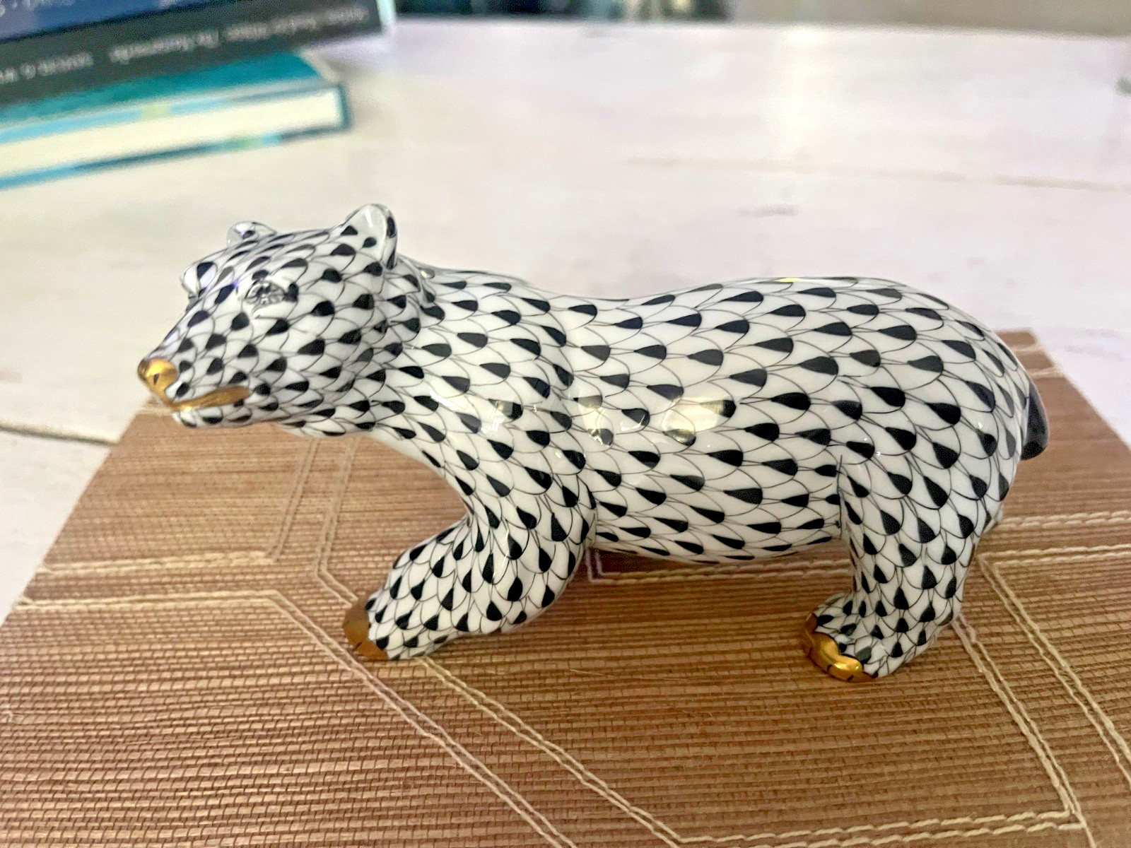 Herend Walking Bear Vieux Collection