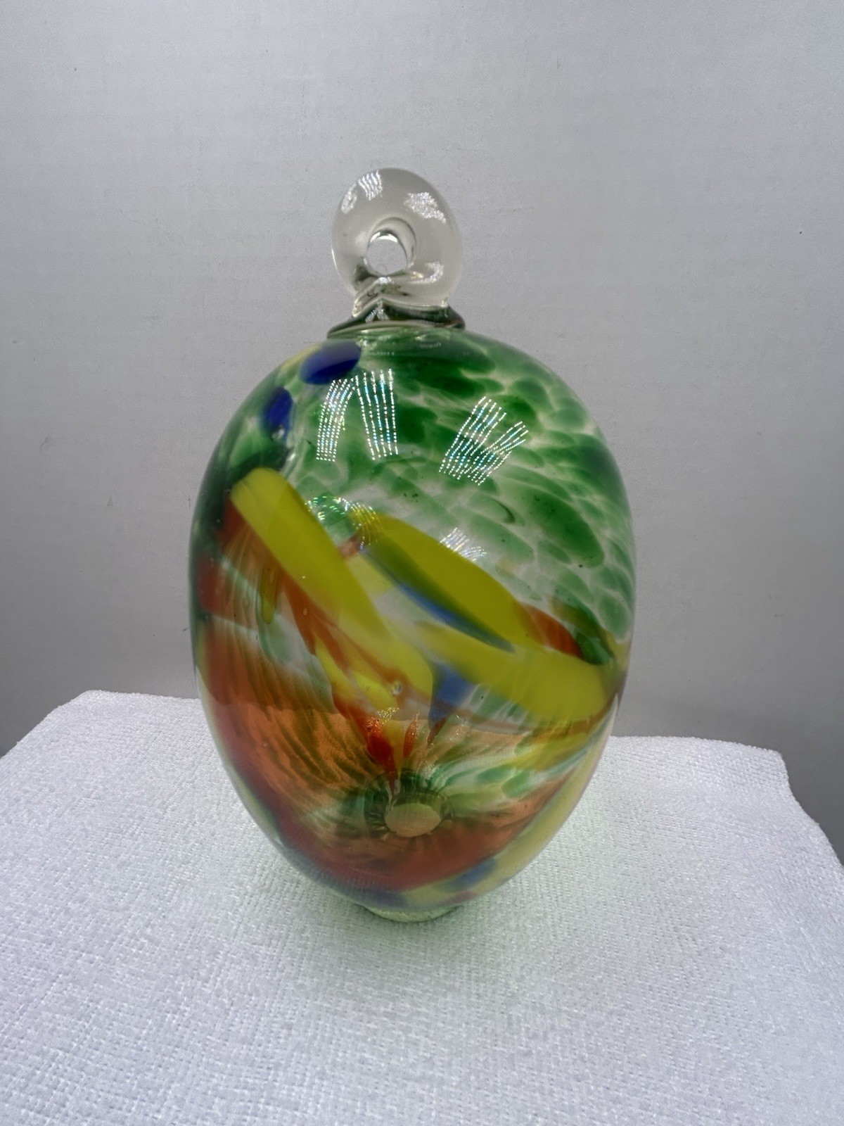 Blown Glass Ball/ Sphere Hummingbird feeder – 7″ tall – No stopper